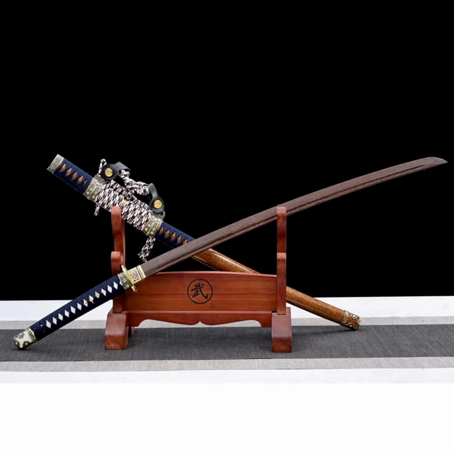 Katana Japonesa de Madera Tachi Palisandro Natural 104 cm Entrenamiento Kendo