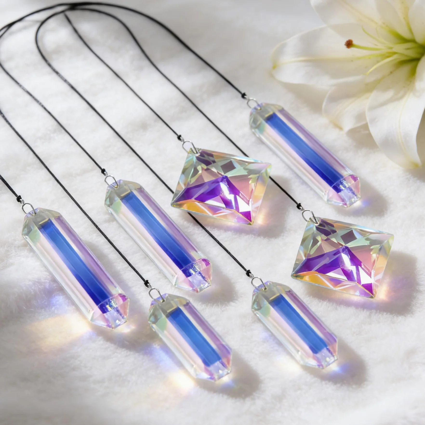 VEEKAY 7 Piezas Atrapasoles de Cristal,Colgante Suncatcher Ornamento, Sun Catcher para Ventanas y Jardines,para Casa, Jardín, Oficina