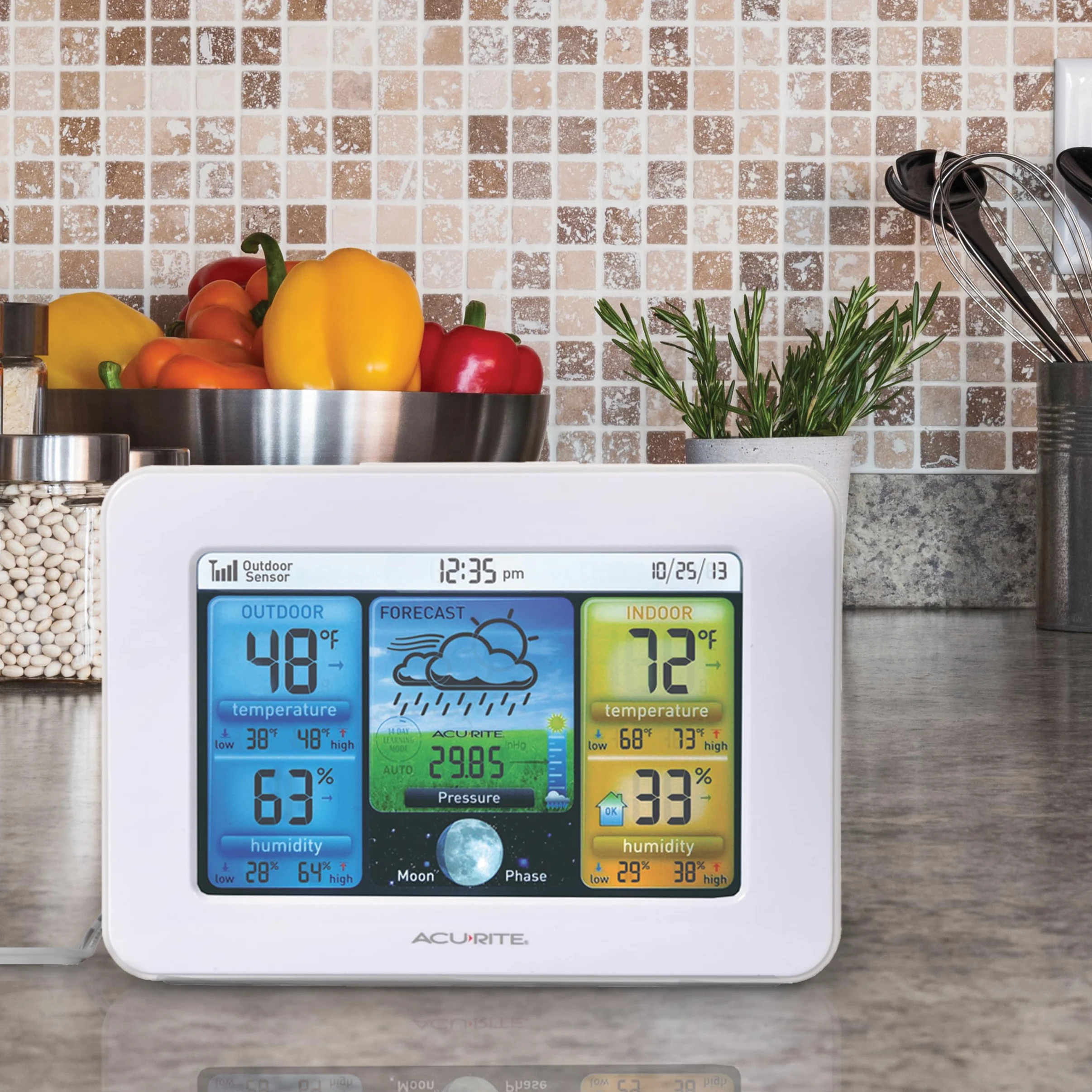 AcuRite 02027A1 Color Weather Station with Forecast/Temperature/Humidity