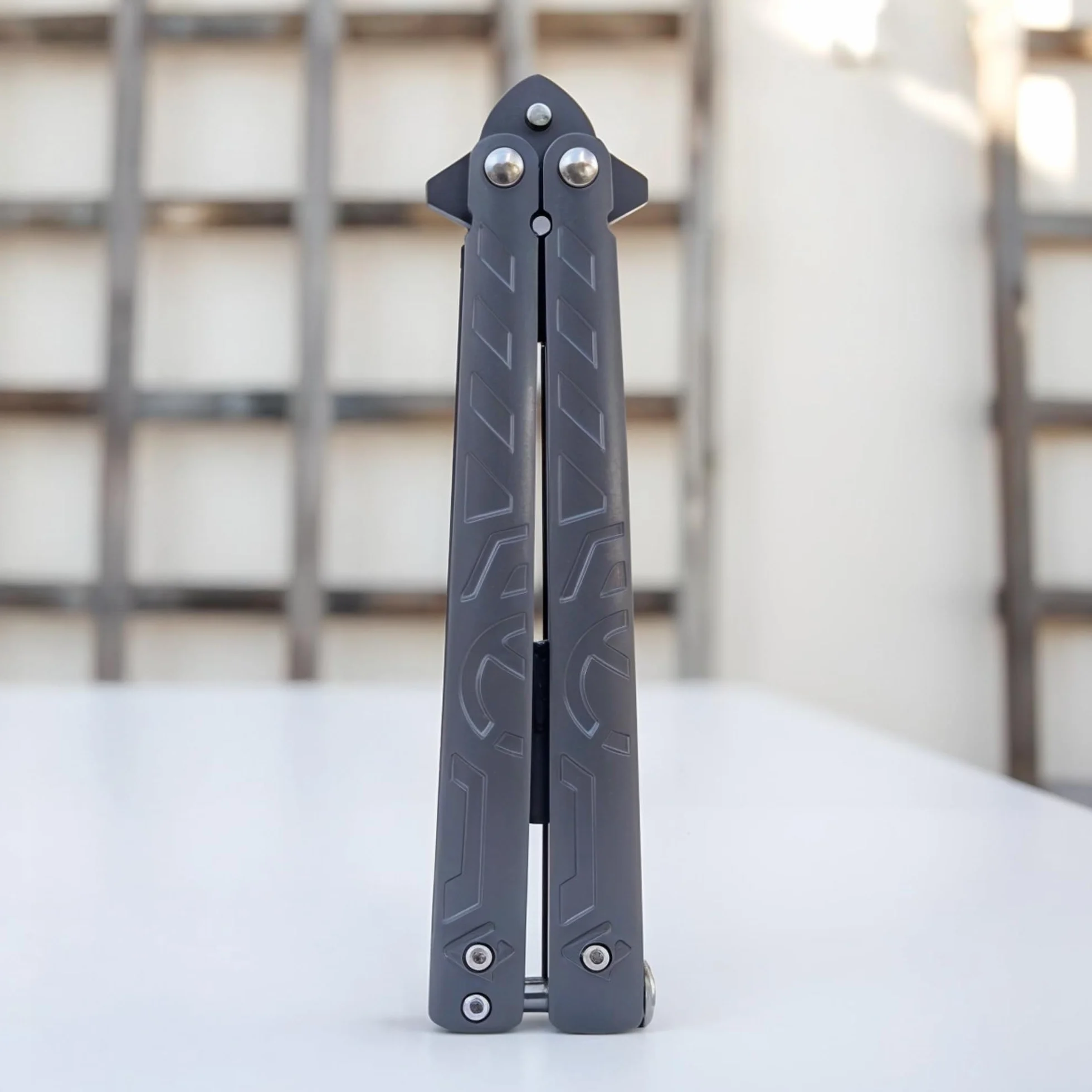 Navaja Mariposa Entrenamiento Acero Inoxidable Sin Filo Plegable Negro Plata