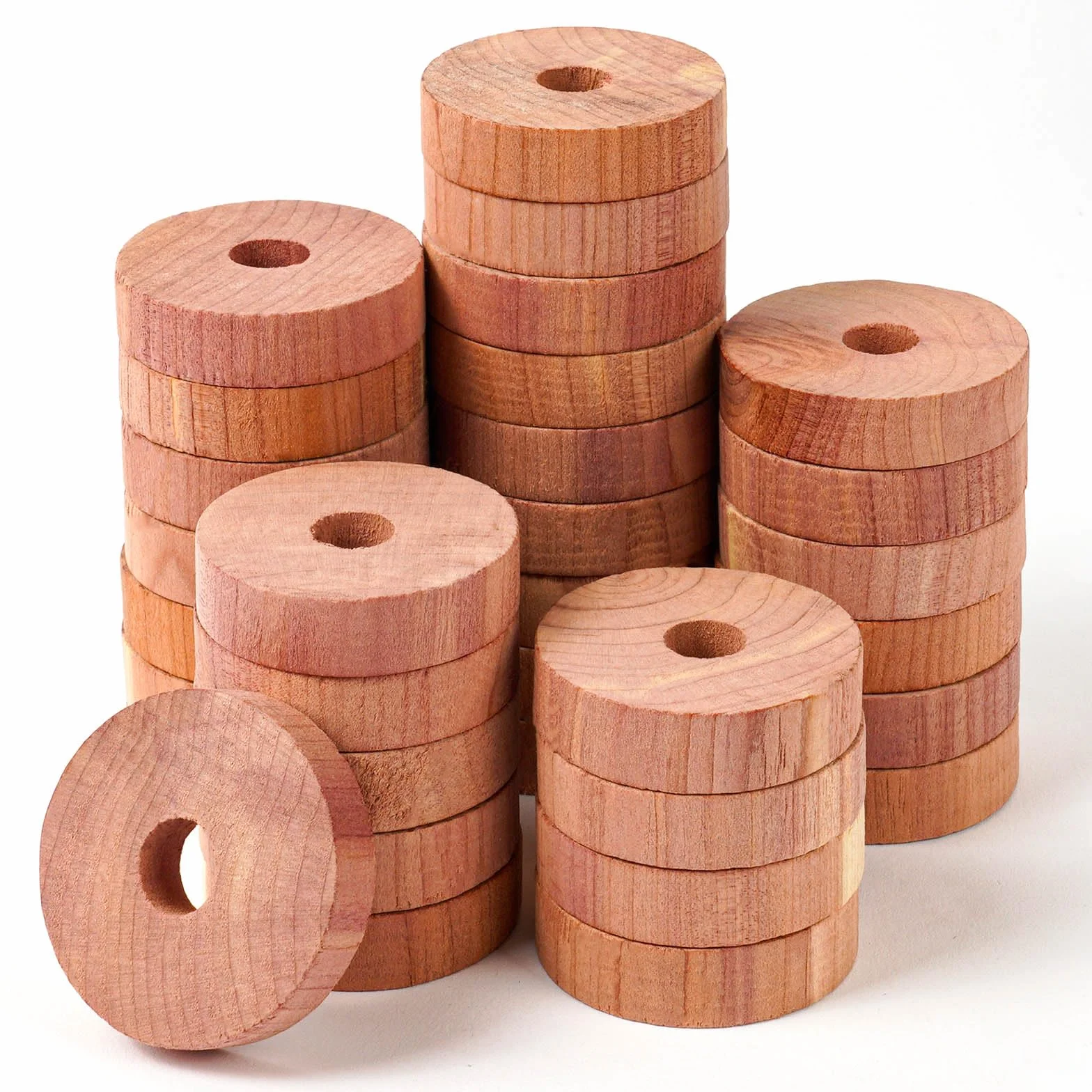 Cedro Antipolillas Natural, 32 Piezas Anillos Antipolillas de Madera de Cedro, Ambientador Armario Ropa, Protección Duradera Polillas y Humedad,Anti Mites para Armarios, Sin Productos químicos
