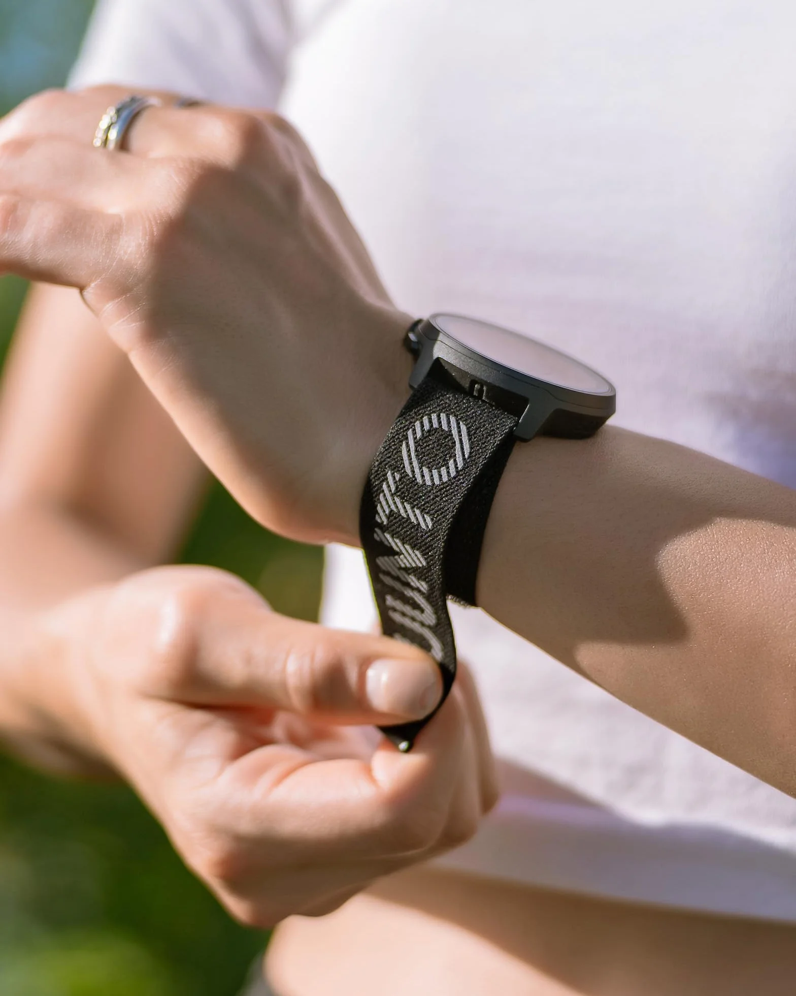 ATH7 Loop Textile Strap Black S+M