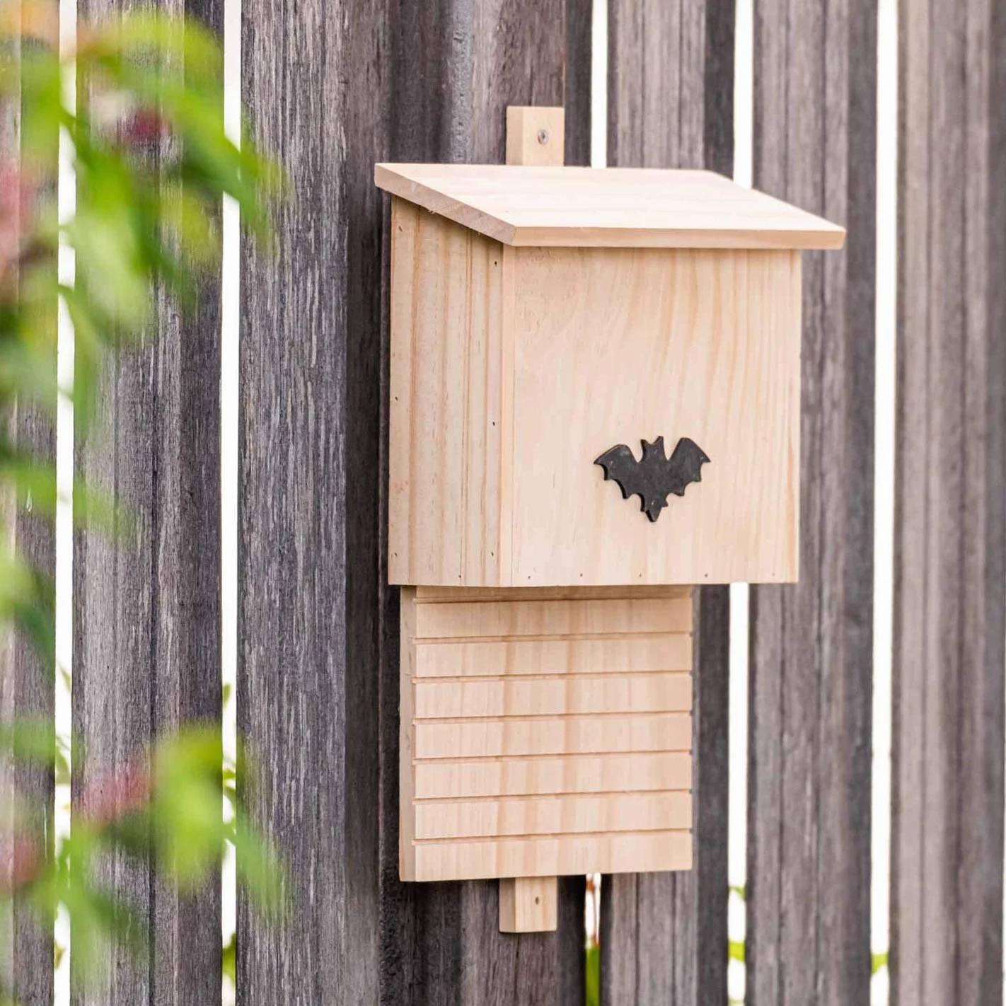 Hotel para murciélagos Hecho de Madera | Albergue Refugio Caja Nido Cueva 42 x 29 x 10 cm | Casa para murciélagos - Protección de Especies en tu jardín