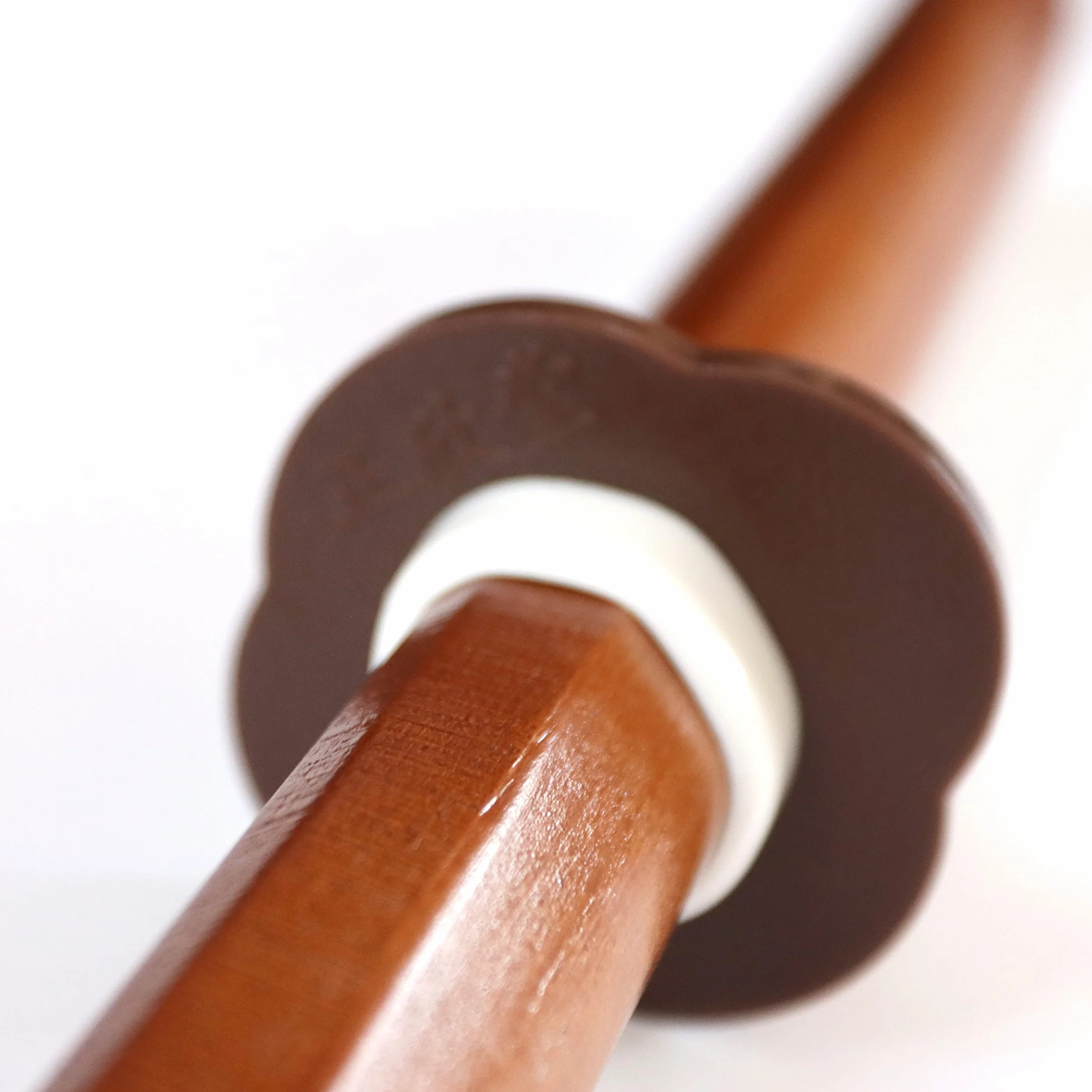 DEPICE Bokken de Haya con Saya 101 cm 500 g Madera Natural Lacado Transparente Iaido Aikido