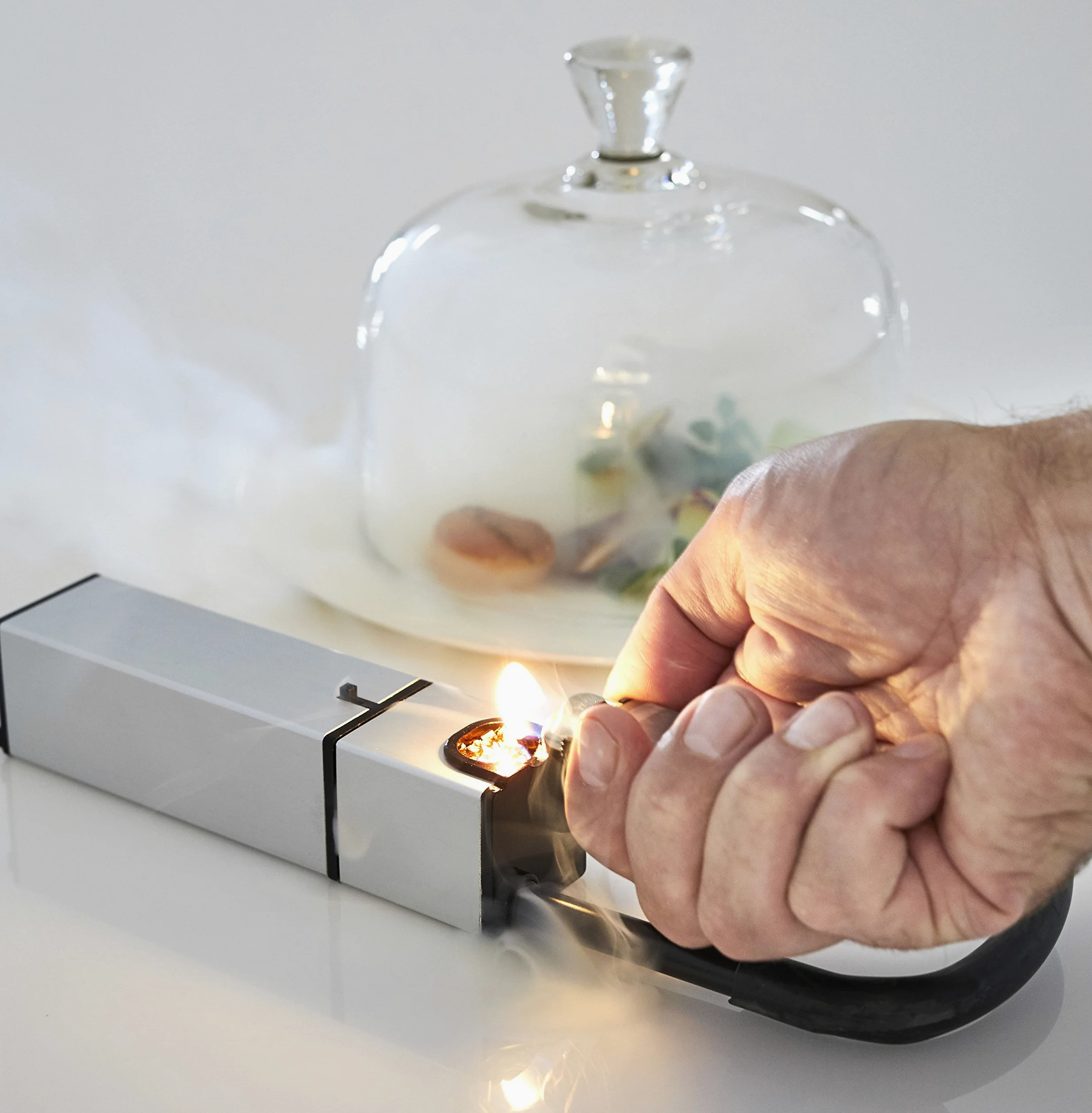 Gastronoma 16310205 Mini Food Smoker - Pistola de ahumar para alimentos – Smokin Gun – Dispositivo para ahumar – Diseño de acero inoxidable y funcionamiento con pilas – Gris