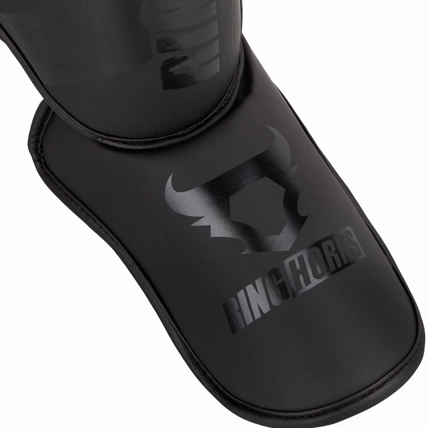 Ringhorns Charger Espinilleras de Boxeo Adulto
