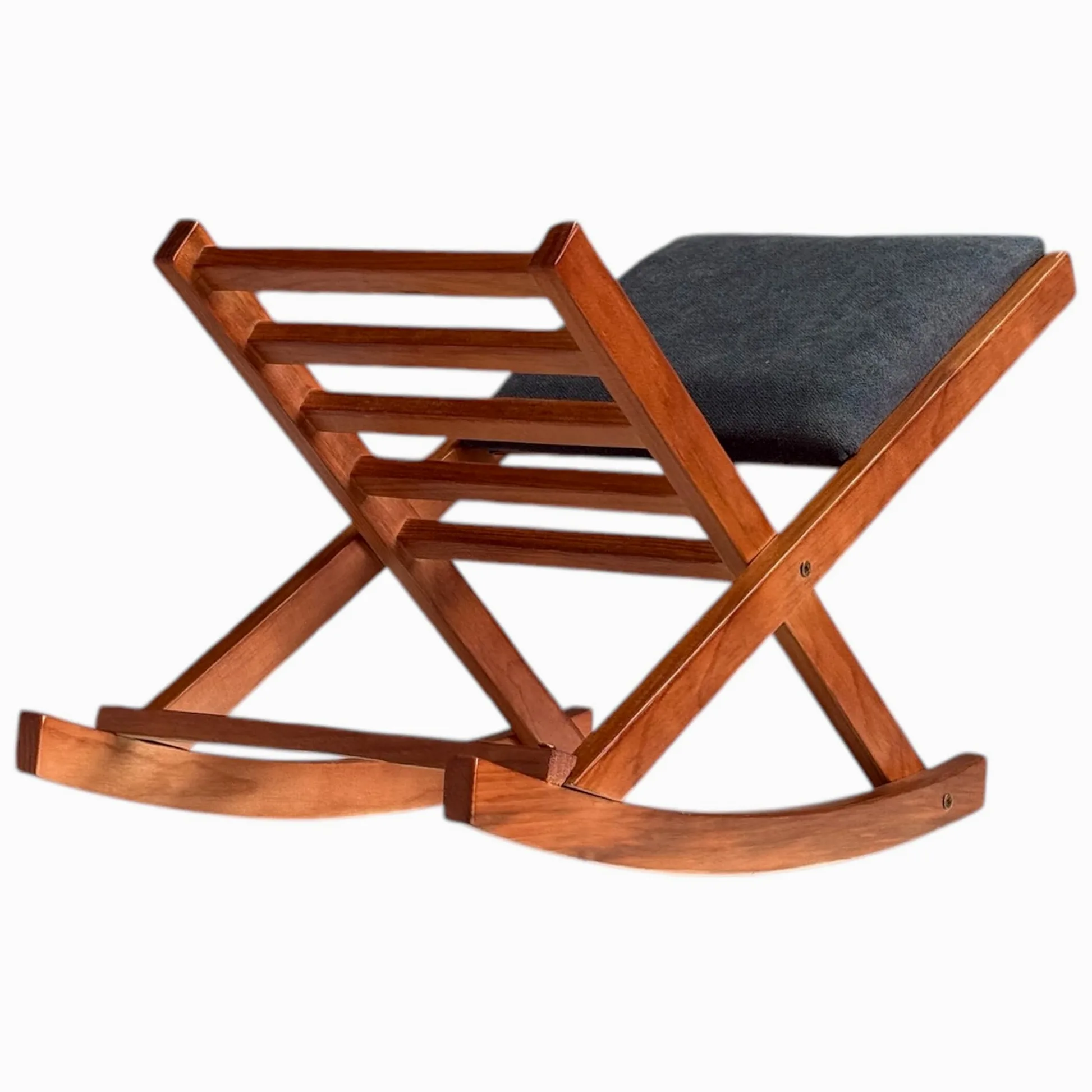Reposapiés Plegable Balancín de Madera de Pino Barnizado en Cerezo Marengo