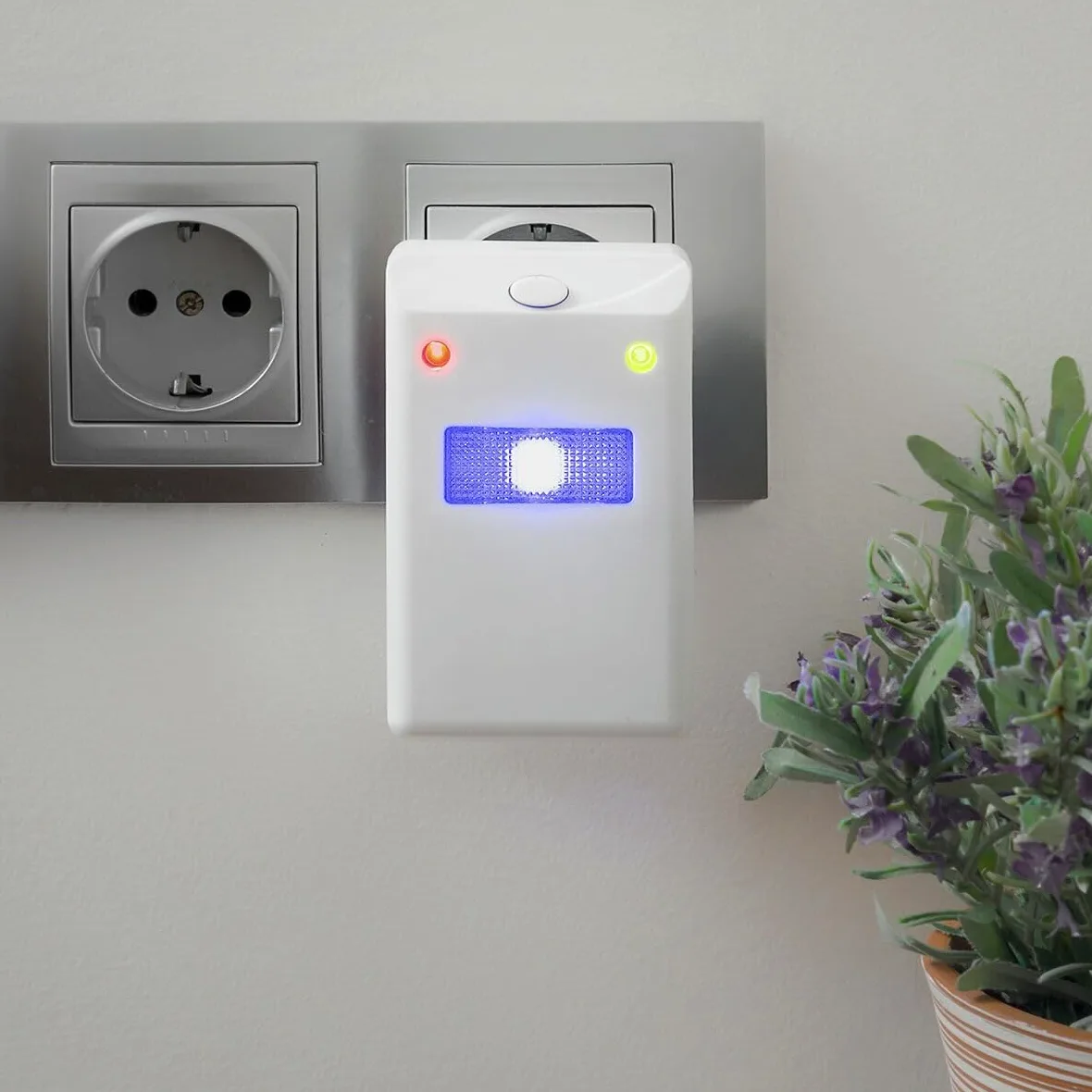 Juego de 2 enchufes ultrasónicos antidañinos – repelente ultrasónico de ondas electromagnéticas antiratones arañas cucarachas moscas pulgas parásitas – dañinas eléctricas naturales – electrónica