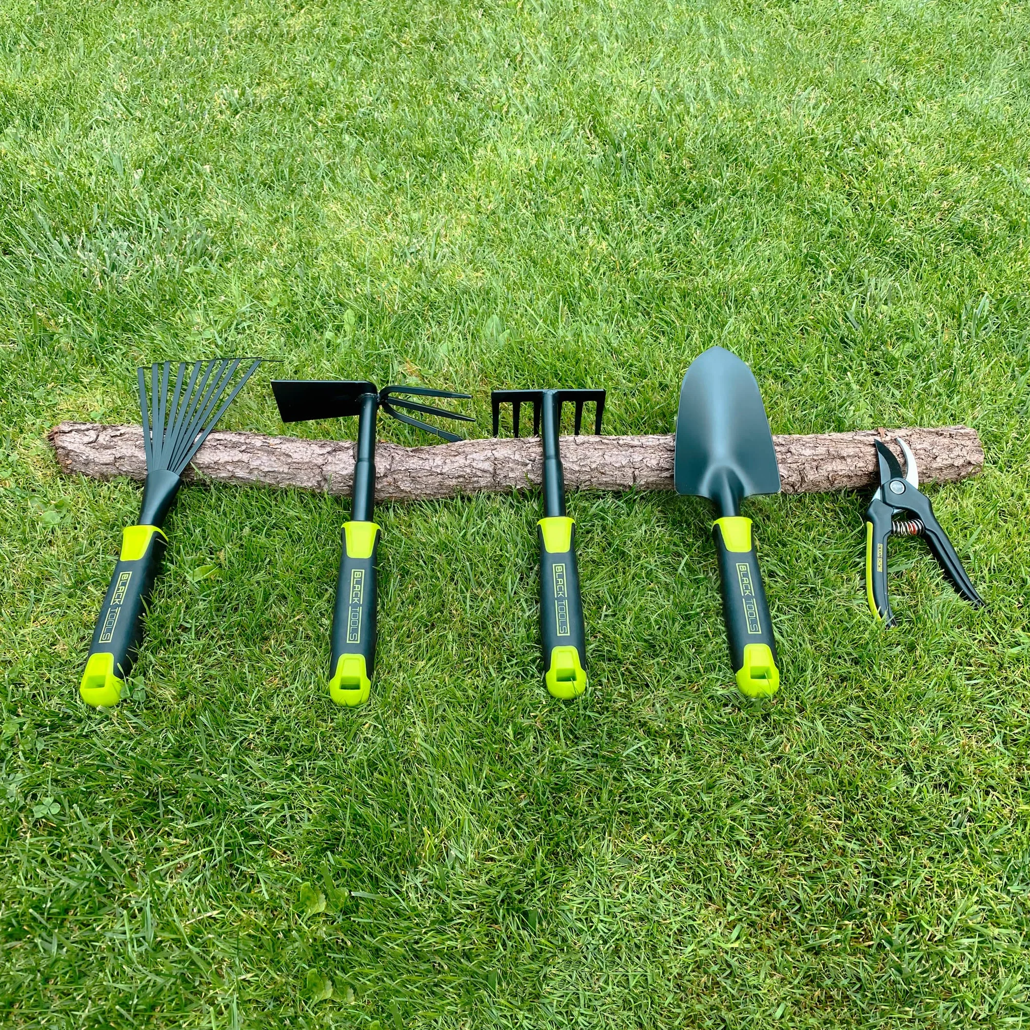 Black Tools® Garden - Pica combinada para aflojar y deshierbar, mango antideslizante, resistente a la corrosión, longitud de 30 cm, jardín, cubo, jardineras de balcón, camas
