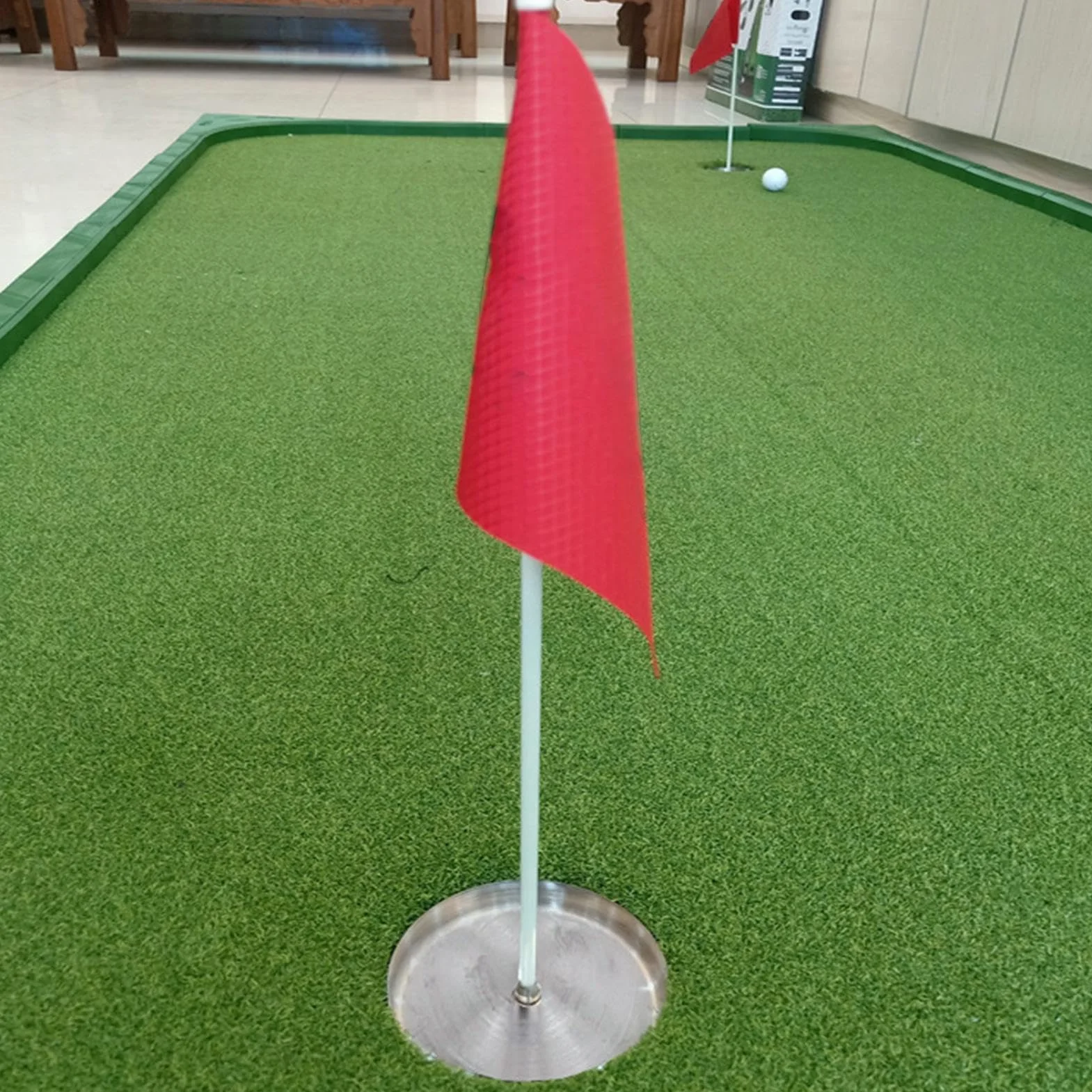 Golf Putting Cup z Flagą – Do Treningu Krytego i Na Zewnątrz, Regulaminowy Otwór
