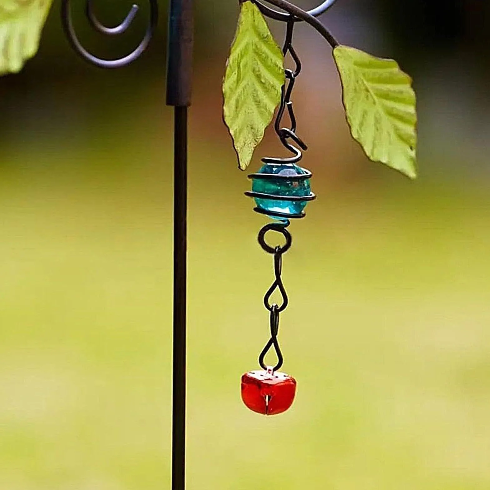 Estaca de metal para jardín, forma de pájaro, letrero artístico de metal para patio, césped, flores, maceta, balcón, interior, exterior, granja, primavera, naturaleza