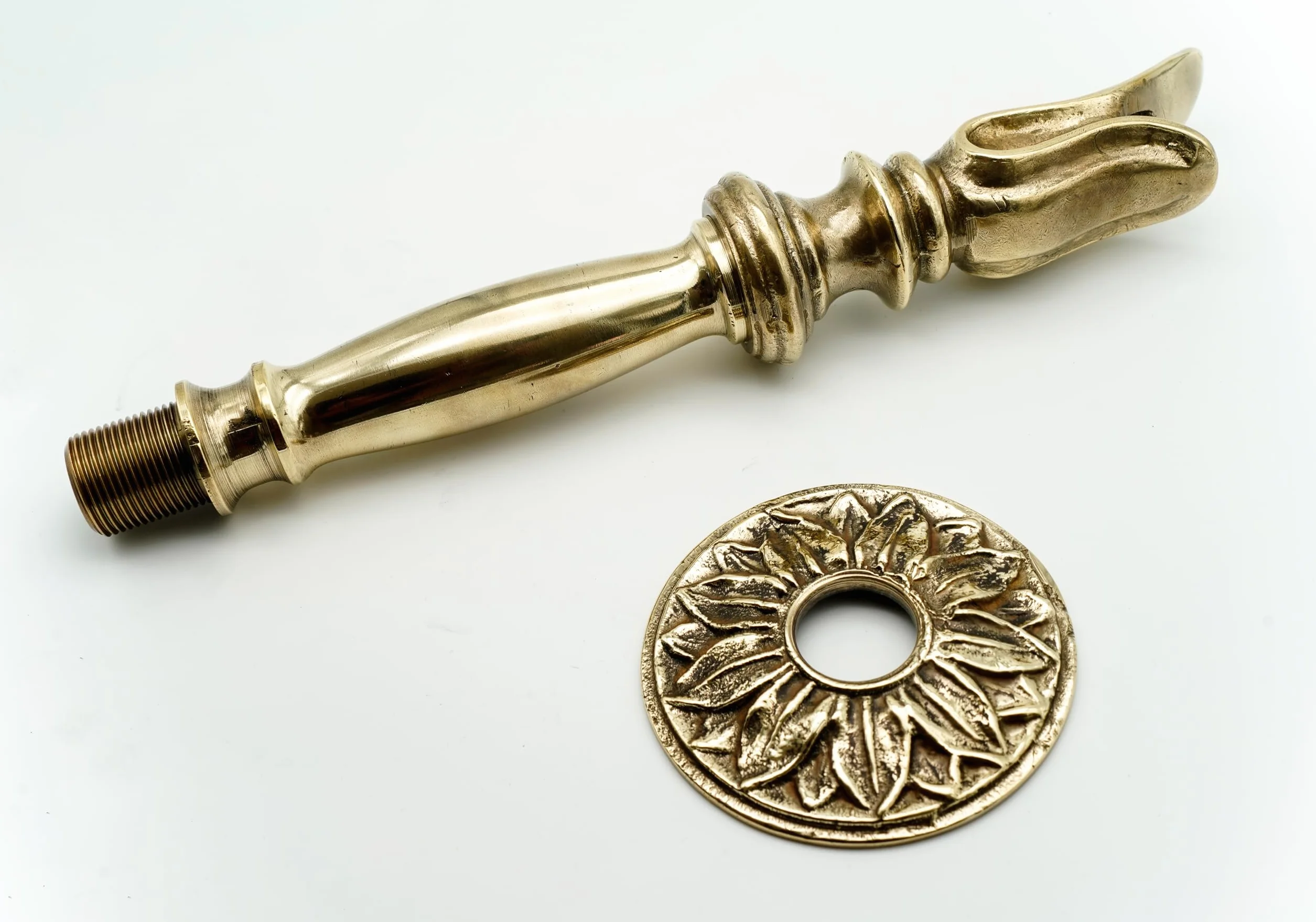 L'Artistica F.LLI PERINCIOLI | Grifo de salida continua de 3/4 pulg M, salida de latón para fuentes de columna o de pared, 310 mm