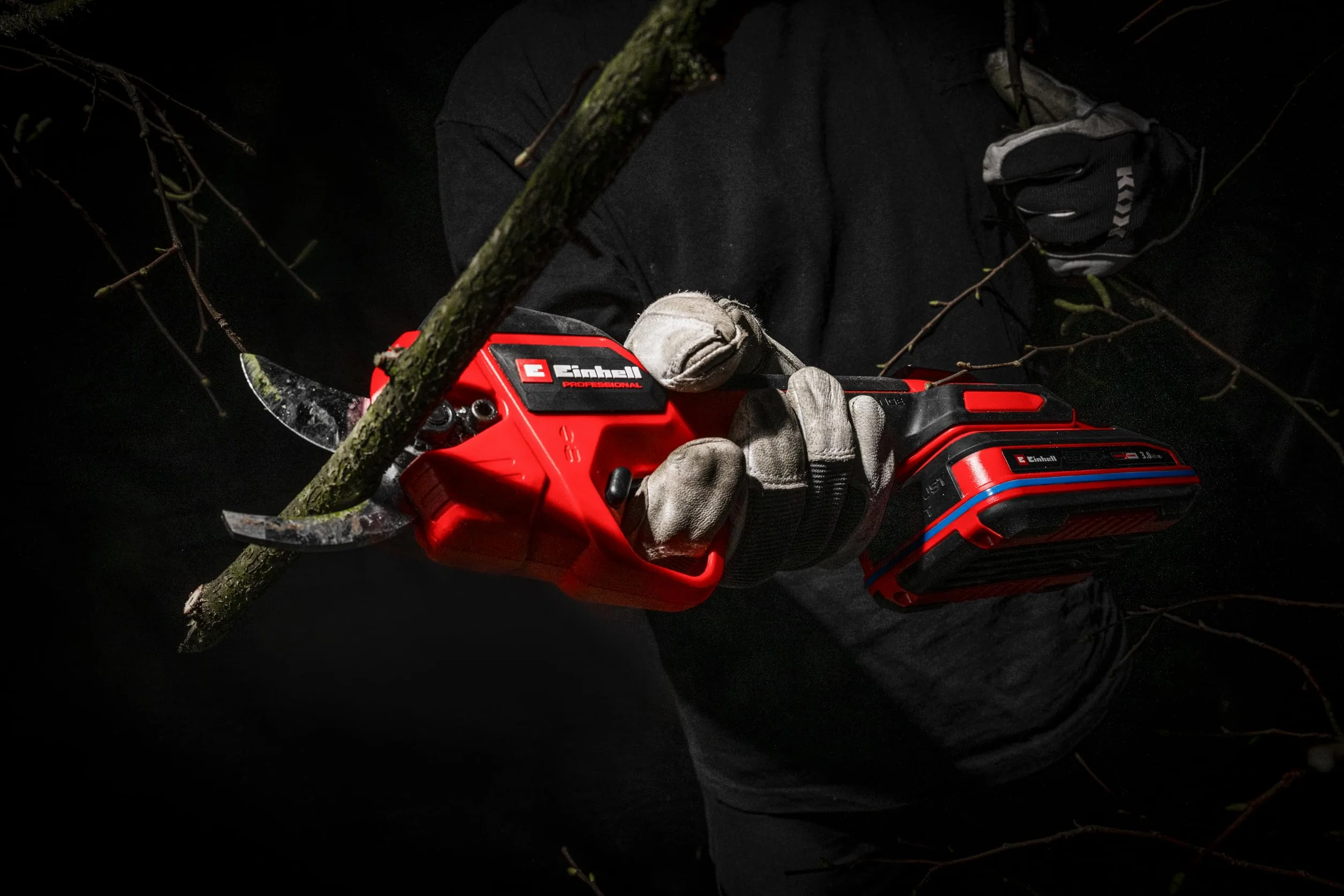 Tijeras de podar con batería GP-LS 18/28 Li BL-Solo Einhell Professional Power X-Change (18 V, capacidad de corte ajustable, ramas hasta 28 mm, cuchillas de derivación, clip de cinturón, sin batería)