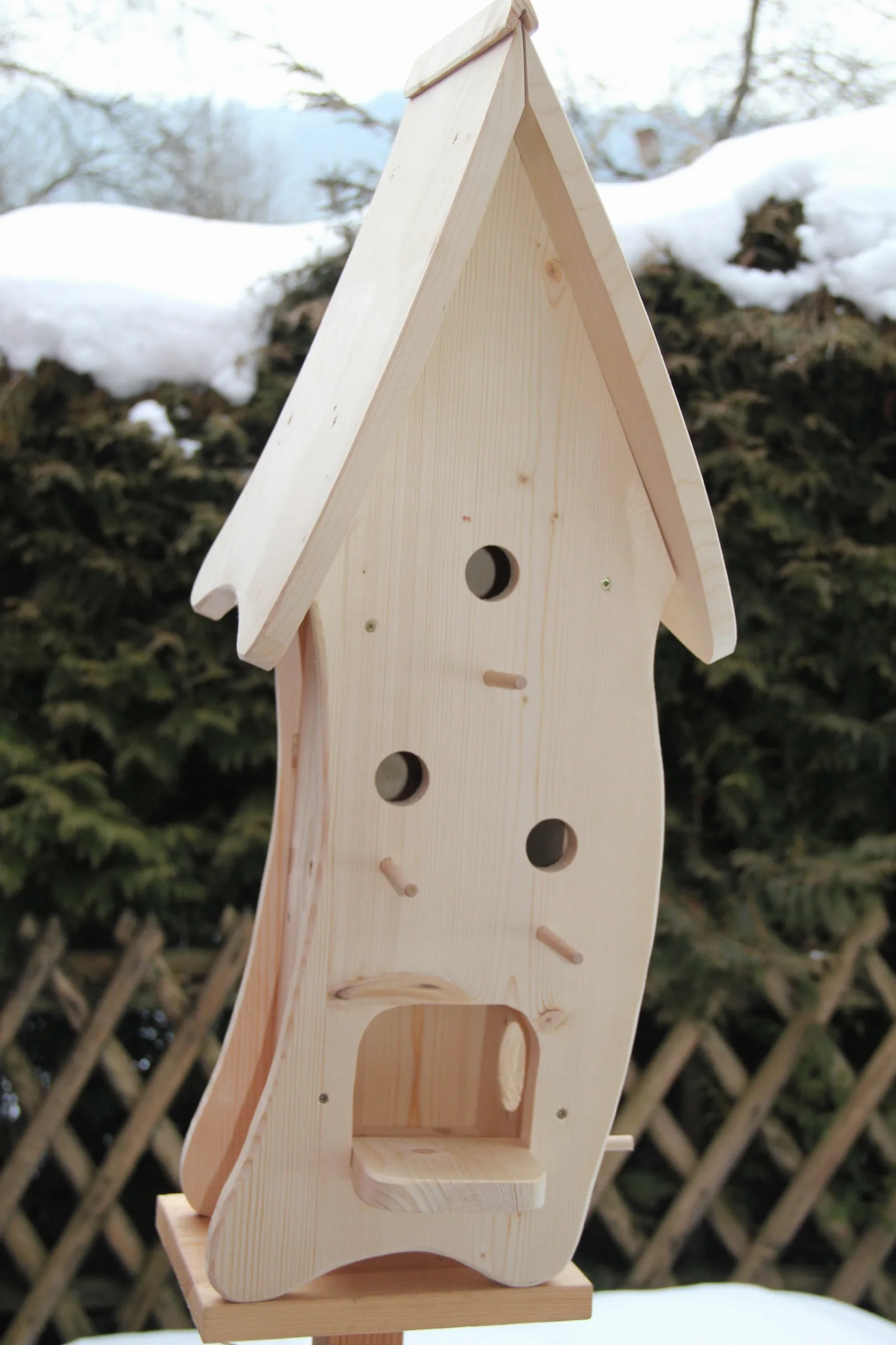 Nido XXXL (N4) decorativo en forma de casa con comedero de pájaros, con el procesamiento más limpio, decoración de jardín