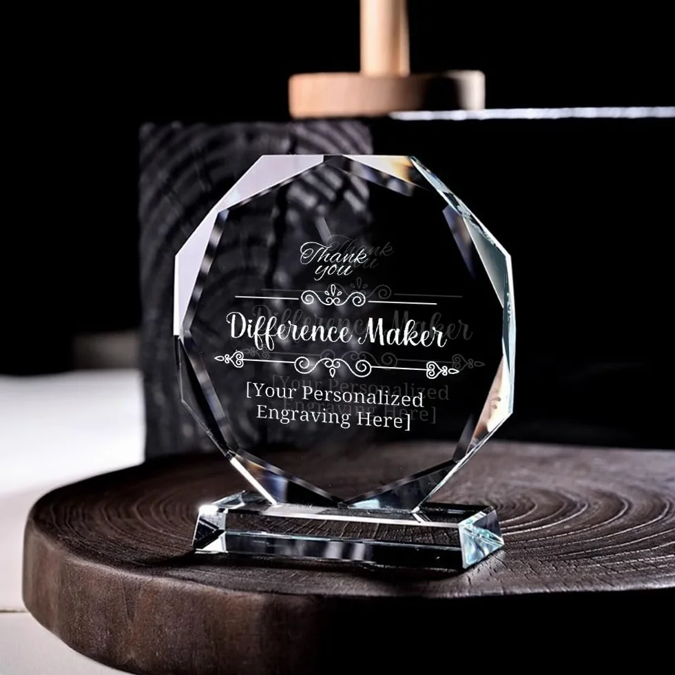 Trofeo de Cristal Personalizado con Grabado Profundo, para Eventos Empresariales y Deportivos