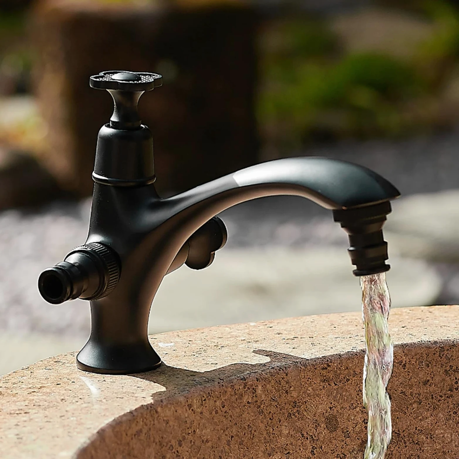 Grifo De Jardin Laton Giratorio De 360° Grifo Lavadora Doble Salida Solo Agua Fría Apto para Exterior O Baño,Negro