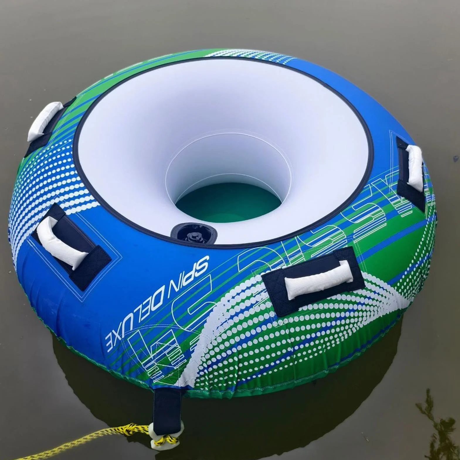Schlauchboote - Aufblasbare Schwimmausrüstung, dreieckiger schleppbarer Luftschlauch, großes Floß