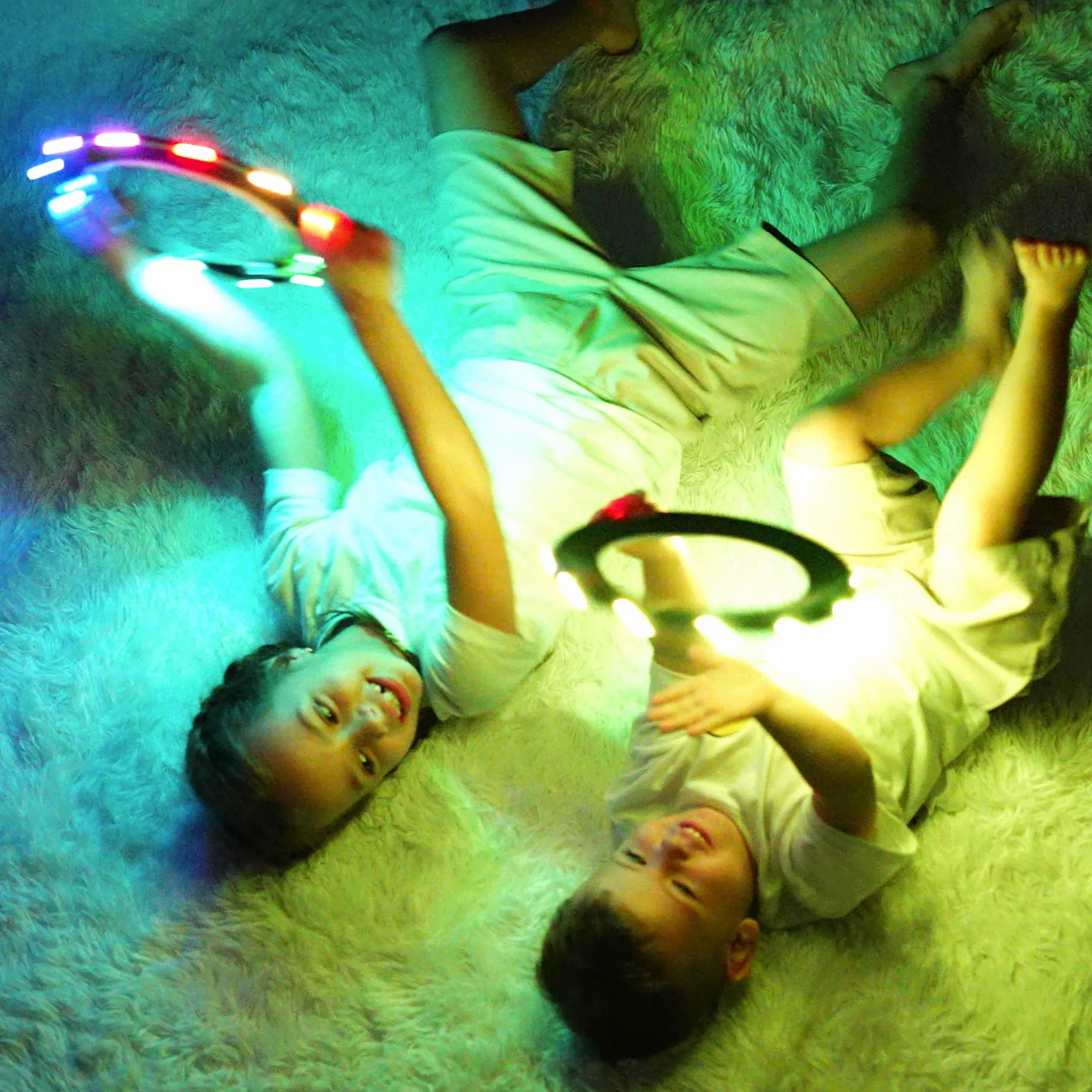 TOSY Flying Ring 12 Monocolor LEDs Impermeable Juguete para Piscina Playa Camping