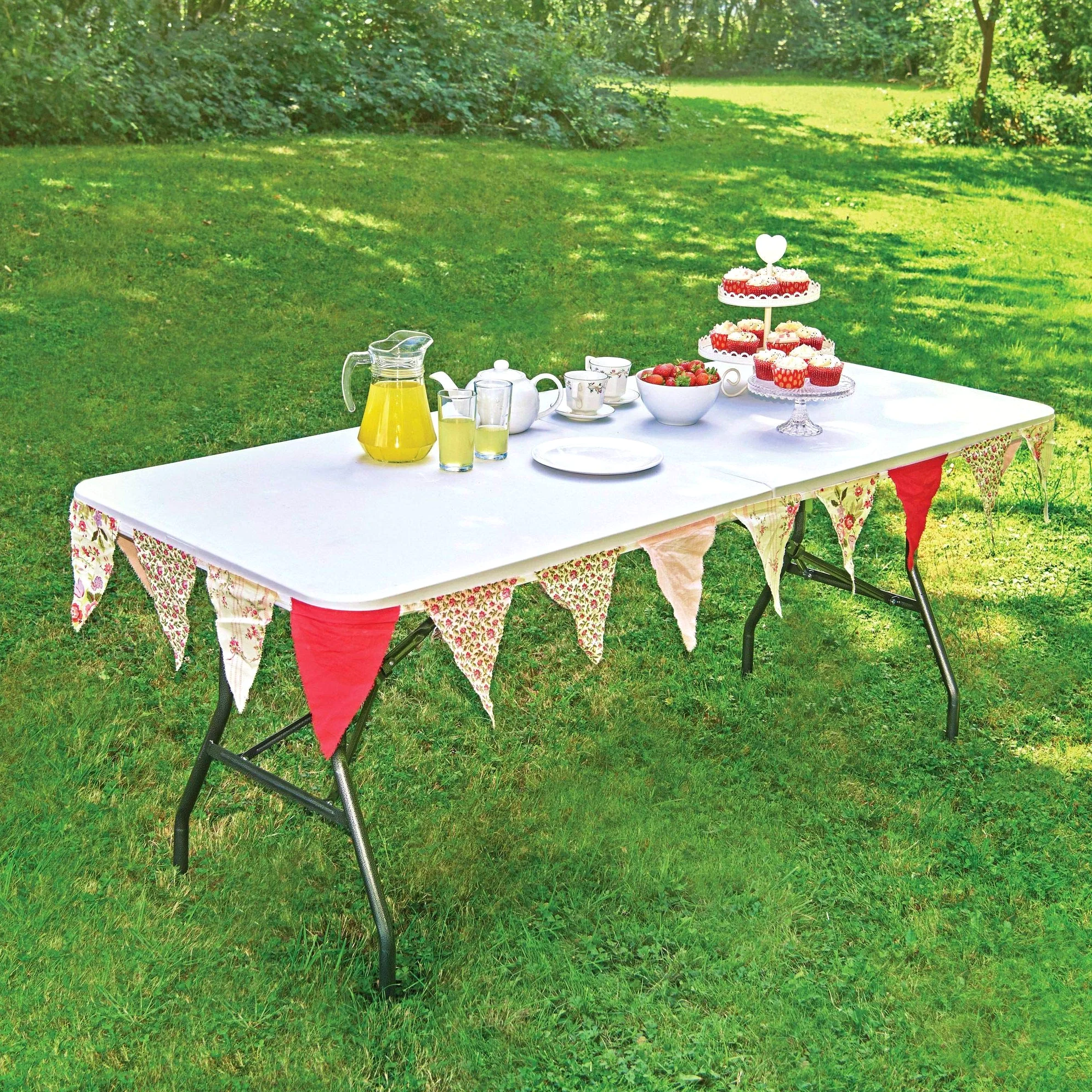 HomeZone Mesa plegable de 1,8 m, color blanco, resistente, para catering, jardín, fiesta, banquete al aire libre, interior, mesa de entretenimiento, muebles de patio, mesa plegable y portátil de 1,8 m