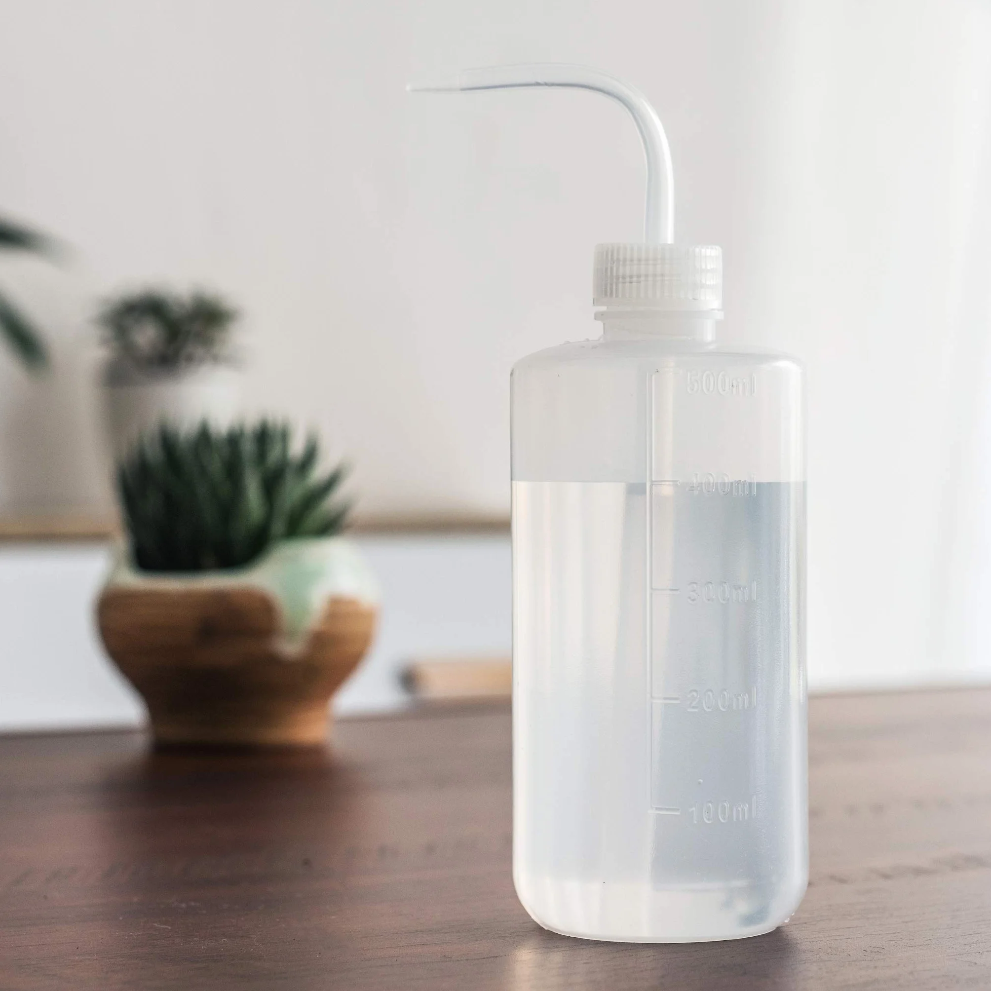 Botella de riego de 500 ml con junta tórica a prueba de fugas para plantas de interior suculentas cactus plástico apriete agua boquilla larga curvada boca regadera Bonsai Terrarium Orchids Seedling