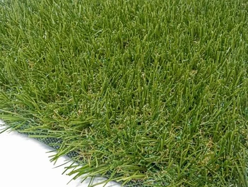 Césped artificial AQUILES. Altura Total 30 mm. Medidas 2 x 10 m (20 m2)."Será tu debilidad".