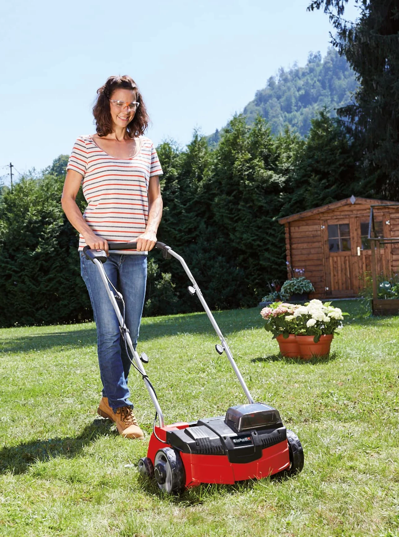 Einhell Escarificador/aireador inalámbrico - GC-SC 36/31 Li PXC. Combinada 3 en 1, motor de bobinado en serie, unidad de corte con rodamiento de bolas, suministrada sin batería y cargador