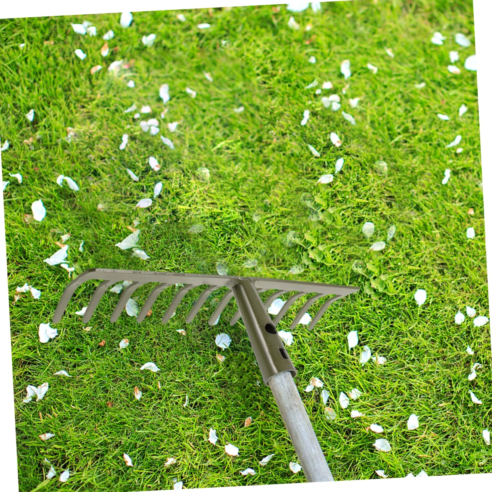 Hemobllo 3piezas Rastrillo De Jardín Metálico Resistente para Césped y Caídas Herramienta De Jardinería Ergonómica Fácil De Usar Limpieza De Jardines para Jardineros