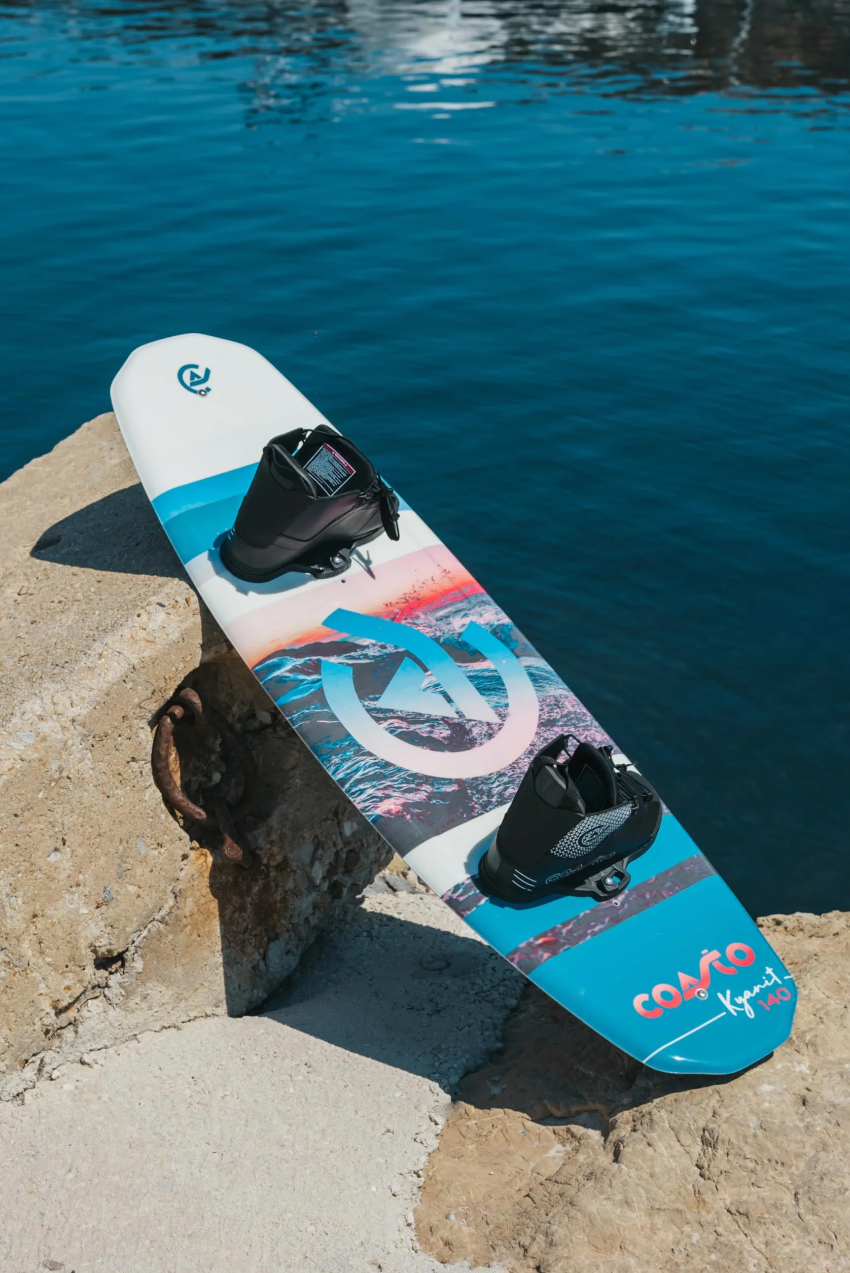 Coasto KYANIT Wakeboard 140 Multicolor