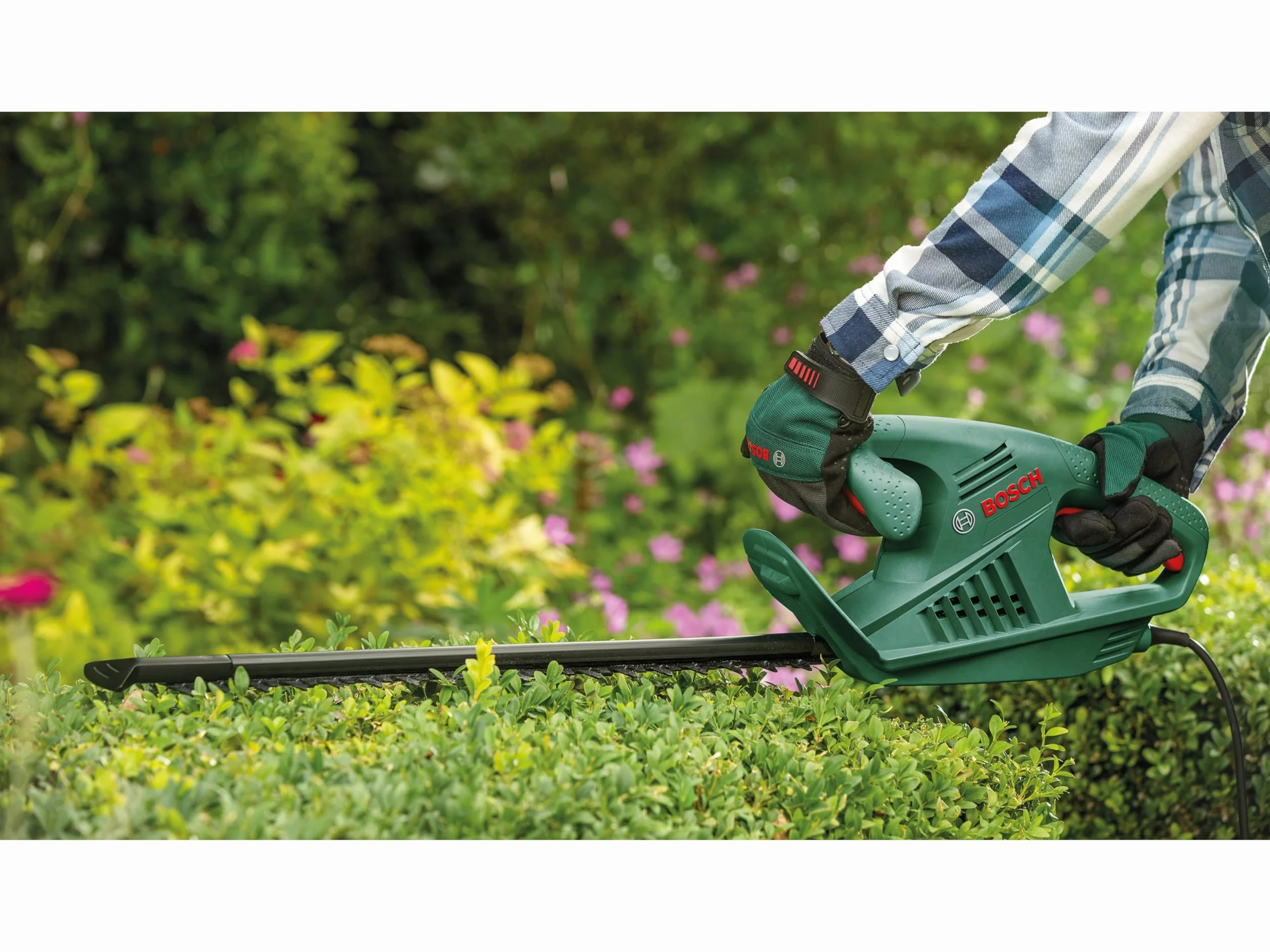 Bosch Tijeras cortasetos eléctrico EasyHedgeCut 45 (420 W, longitud de la cuchilla de 45 cm, embalaje en caja)