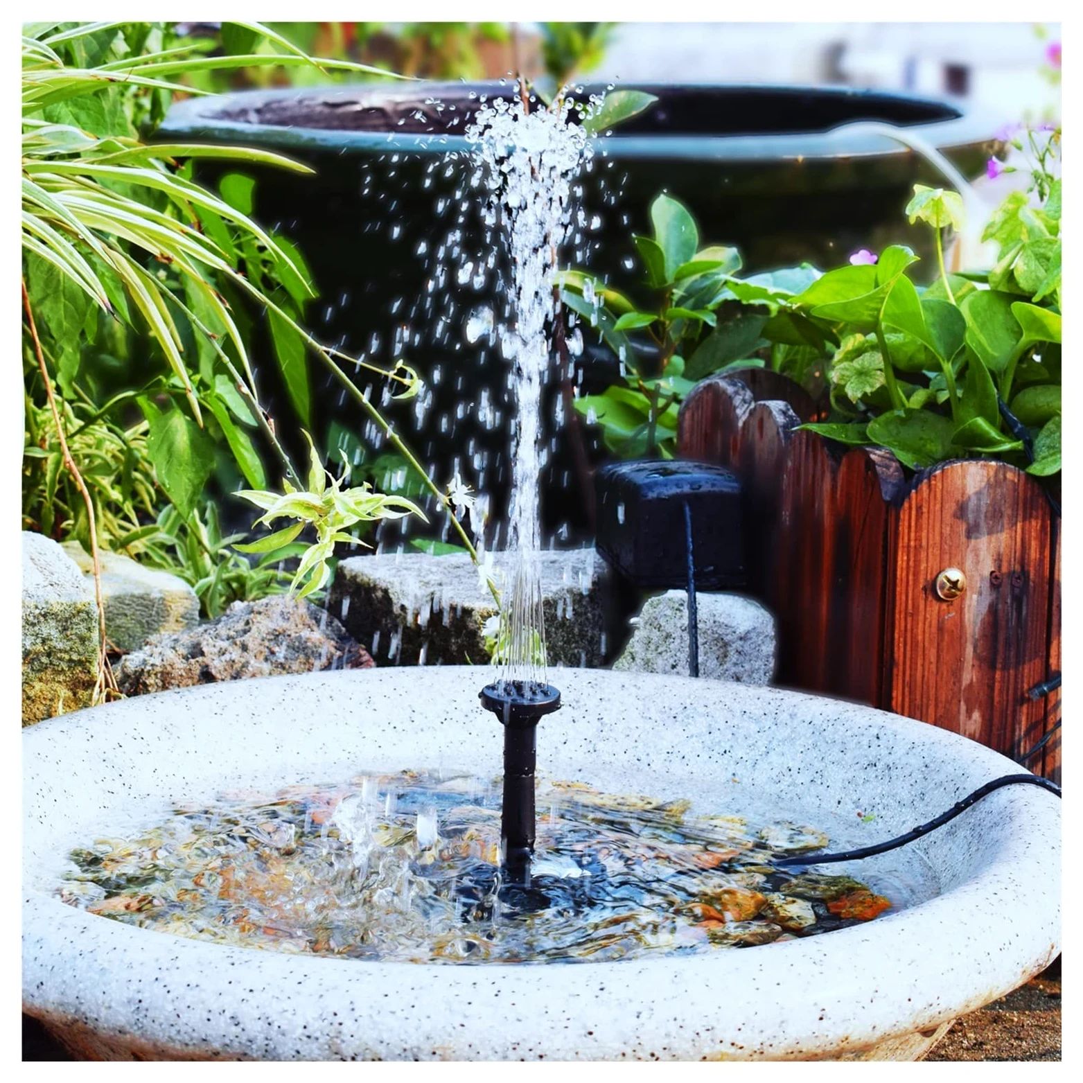 Bomba de Agua Solar, Fuente de agua con panel solar for piscina, estanque, jardín, aspersor con bomba y cabezales