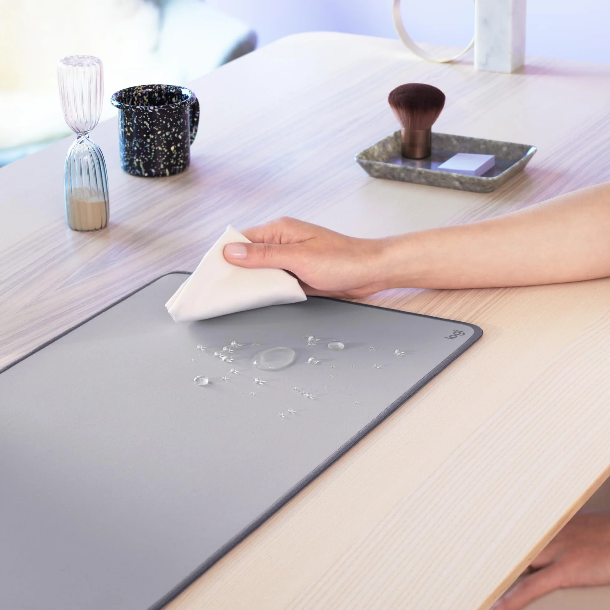 Logitech Studio Series Alfombrilla de Ratón Grande Gris