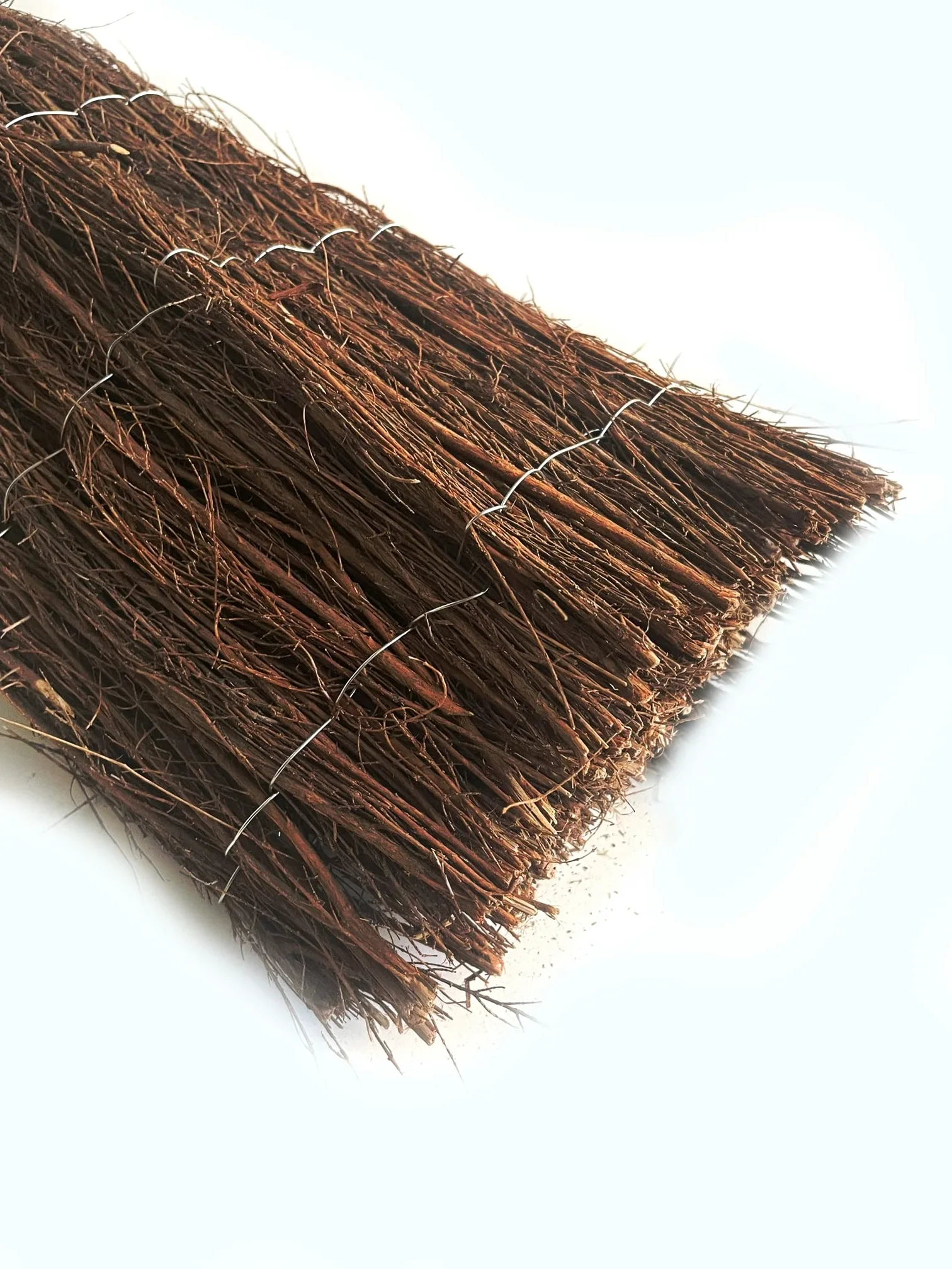 Mugar- Brezo Natural en Rollos de 5 Metros 1kg/m2 - Vallas de Ocultación Naturales para Jardín- Varias Alturas (2 x 5 metros)