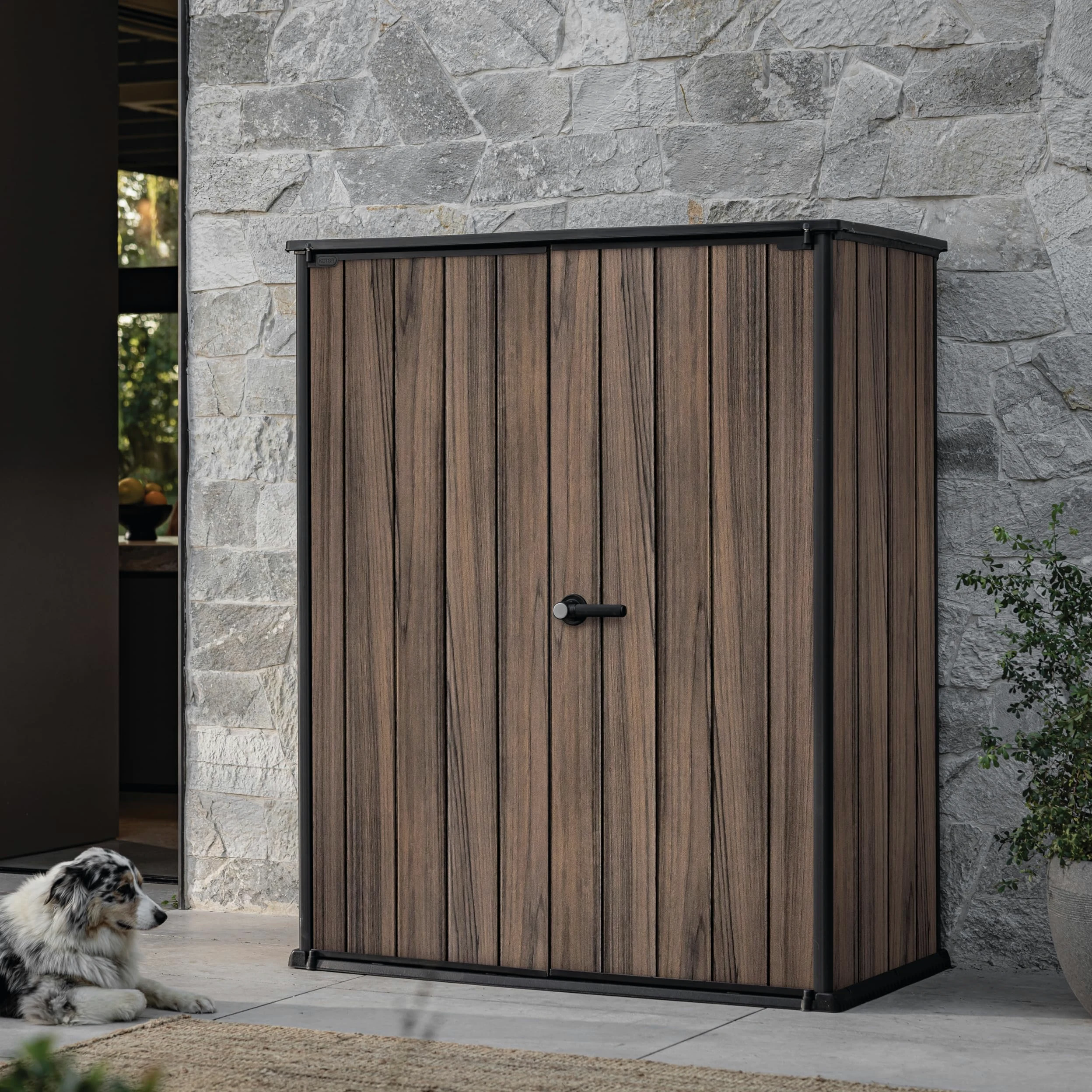 Keter Rosewood - Cobertizo vertical de jardín Exterior, 1400L, Color Marrón, Efecto madera, 170,4 x 140 x 73,6 cm