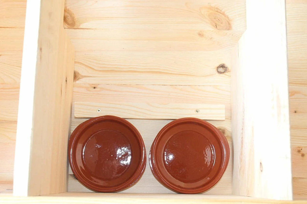 Casa para erizos XXXL (IG6), con entrada de laberinto y puerta para ratas, con suelo y apertura de techo extraíble para facilitar la limpieza, incluye 2 cuencos de alimentación (quemados)