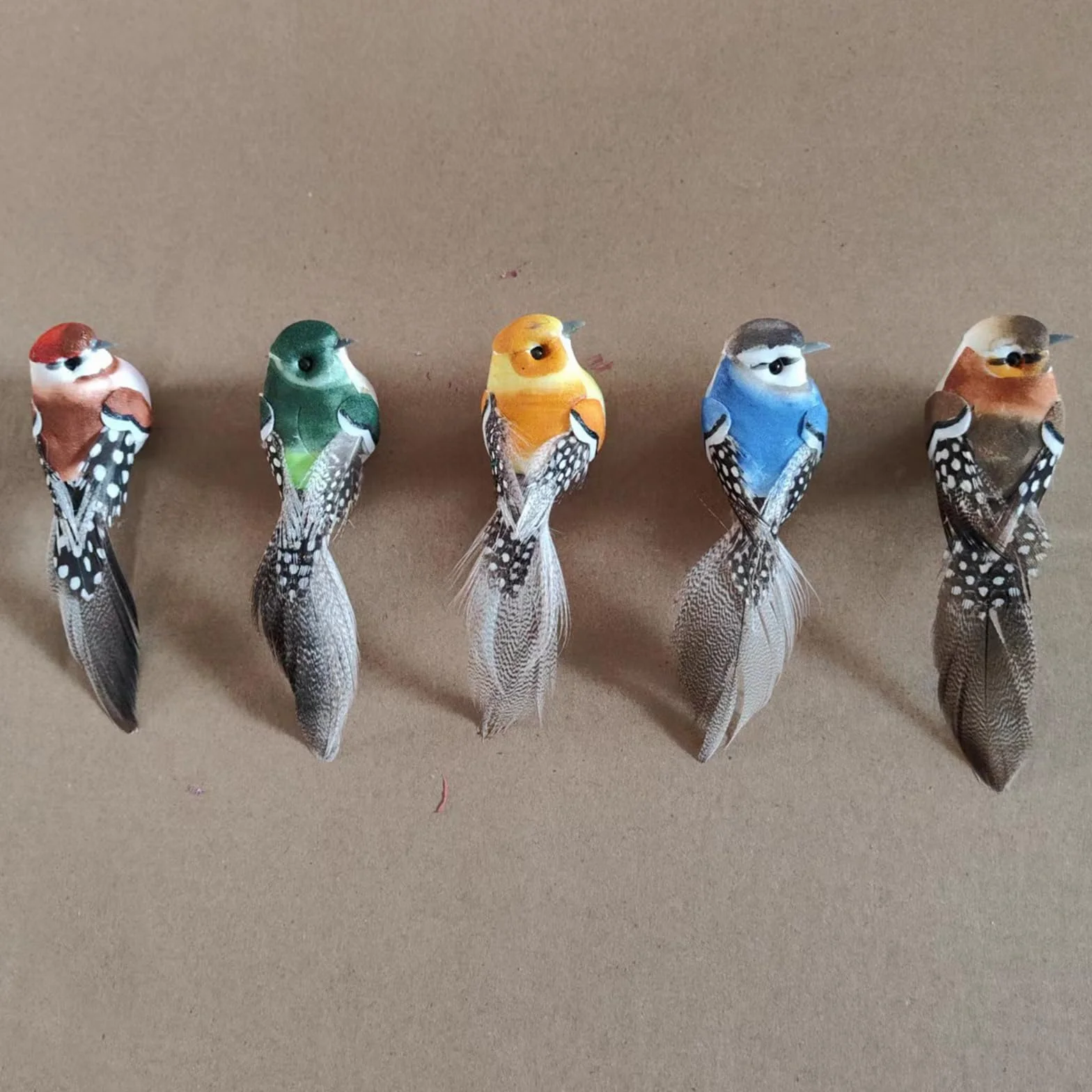 5 Piezas Pajaros Decorativos Pájaros de Imitación con Plumas Pájaro Decorativo Colorido Pájaro Decorativo con Pinza para Manualidades DIY Decoración Jardín de Casa Adorno de Fiesta de Boda