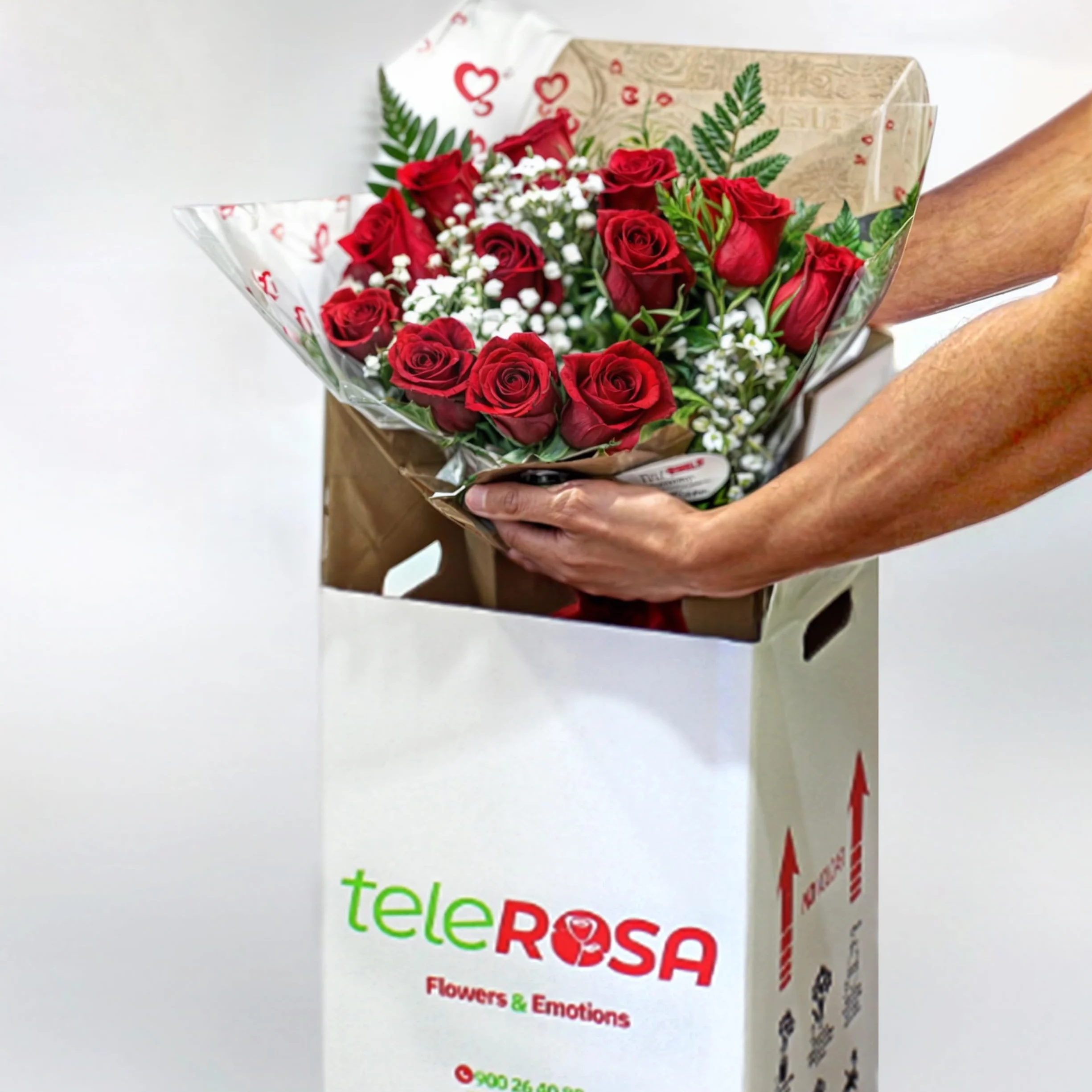 teleROSA Ramo 12 Rosas Rojas- Flores naturales a domicilio – Tú decides la fecha y el horario de entrega de lunes a sábado - Incluye tarjeta dedicatoria Multicolor