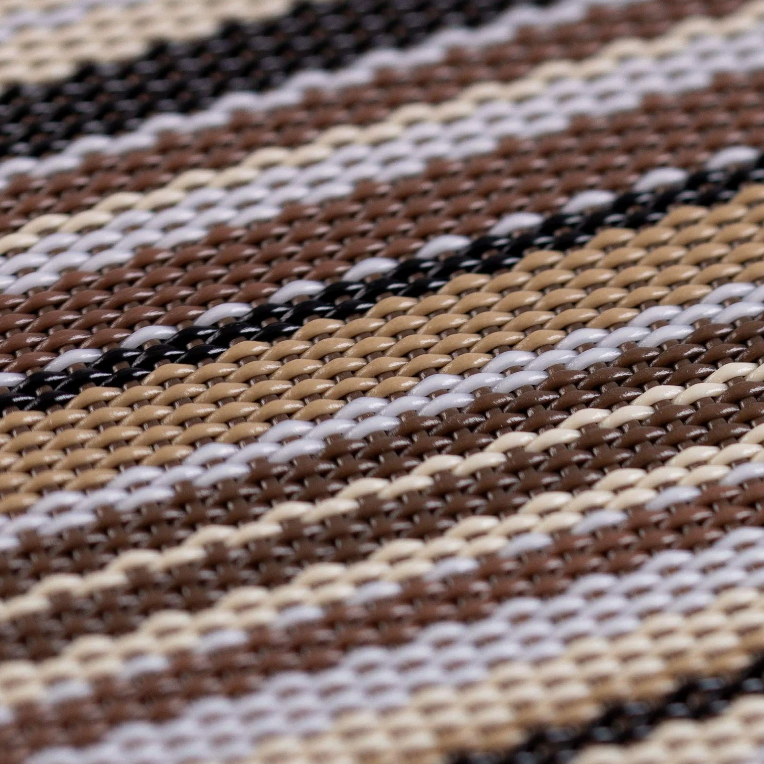Floordirekt Esterilla protectora para barbacoa, difícilmente inflamable, 2 tamaños, 5 diseños, alfombrillas para barbacoa en el jardín, alfombrillas para barbacoa al aire libre (180 x 180 cm, Asti)