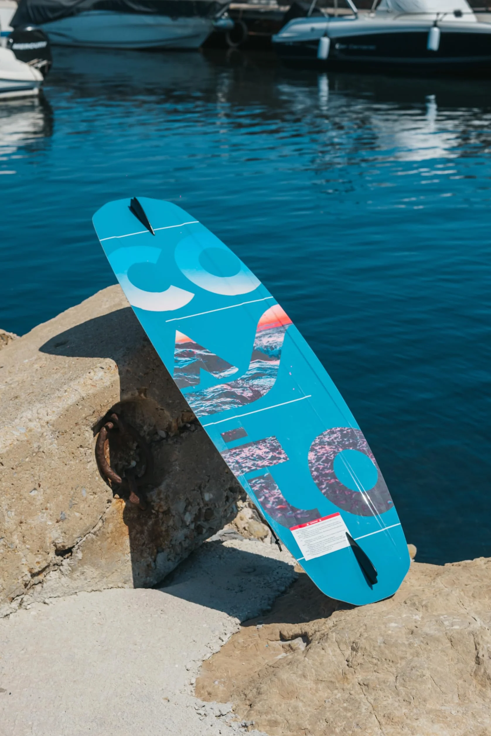 Coasto KYANIT Wakeboard 140 Multicolor