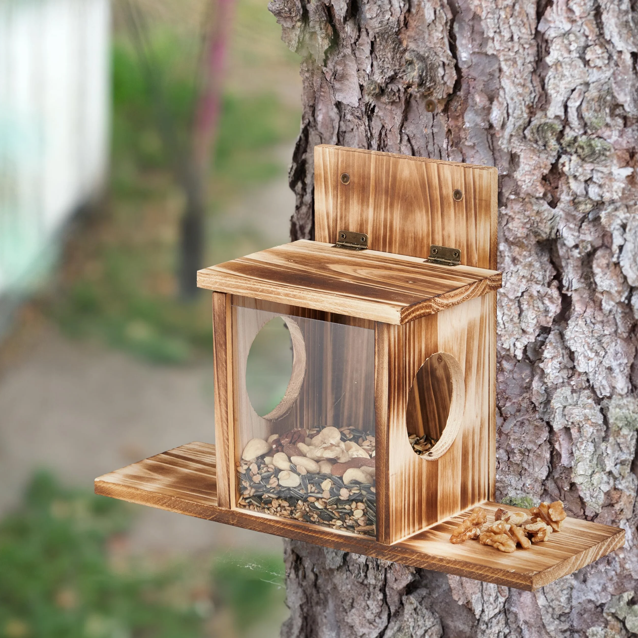 Relaxdays Comedero de Ardillas, Estación Alimentación, Madera Quemada, 2 Entradas y 2 Plataformas, 24x35x13 cm, Natural, 24 x 35 x 13 cm