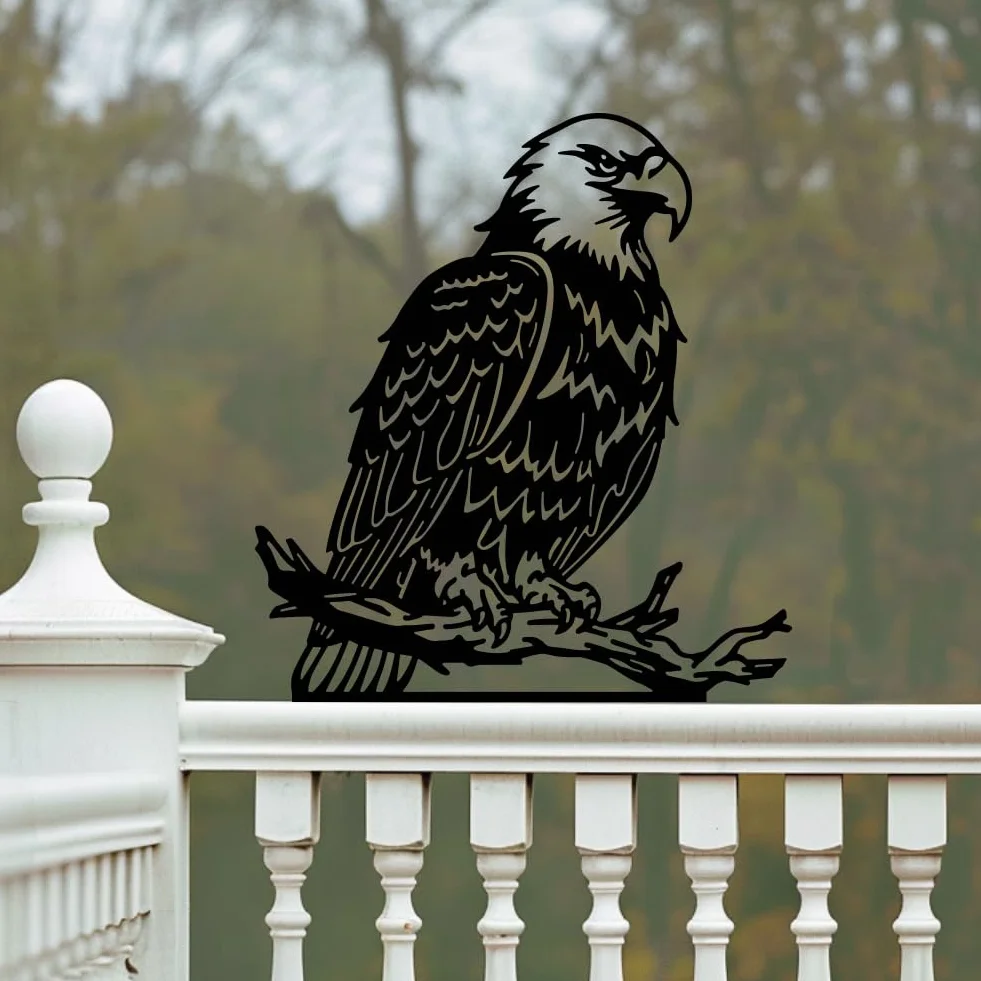 WADORN Águila metal jardín patio decoración arte pájaro sobre rama hierro decorativo jardín estacas animales salvajes silueta negra decoración de valla al aire libre para árbol adornos de pared patio