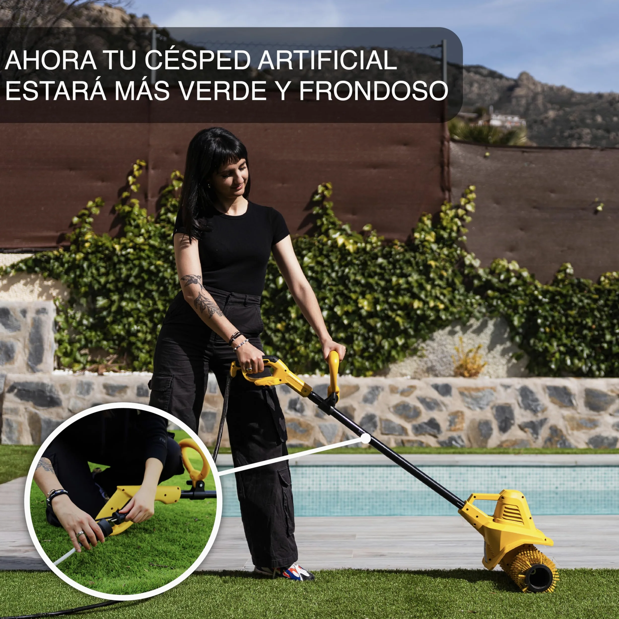 Garland Roll&Comb 141E-V19 - Peinadora/Barredora césped Artificial eléctrica enchufable - 300 W de Potencia, 4'8 kg de Peso y 40 cm de Ancho de Trabajo. con Manillar Plegable.