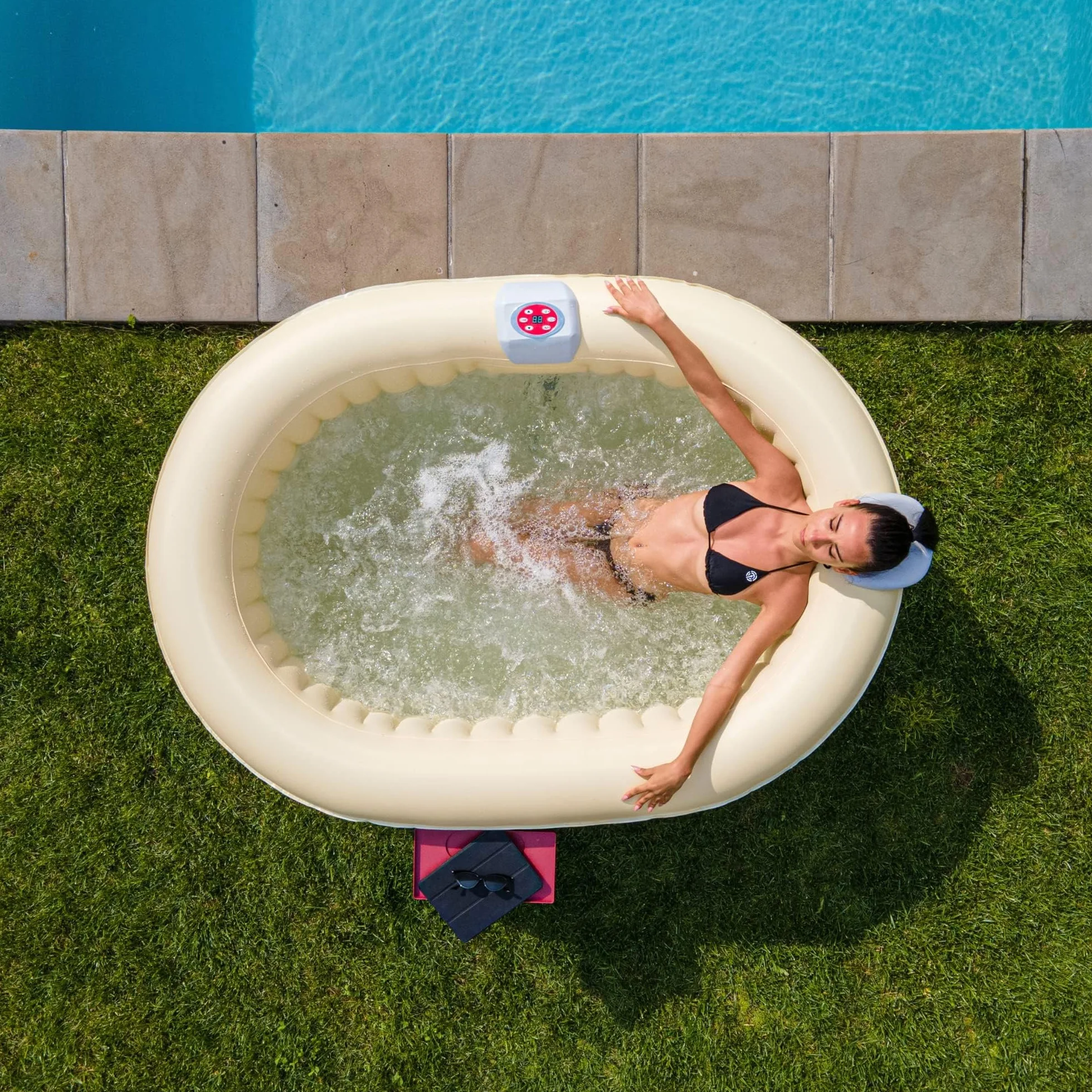 Ease.zone, Bañera de Hidromasaje Hinchable Ovalada, 190 x 120 x 65 cm (550 l/145 GAL) con Bomba integrada de 30 W