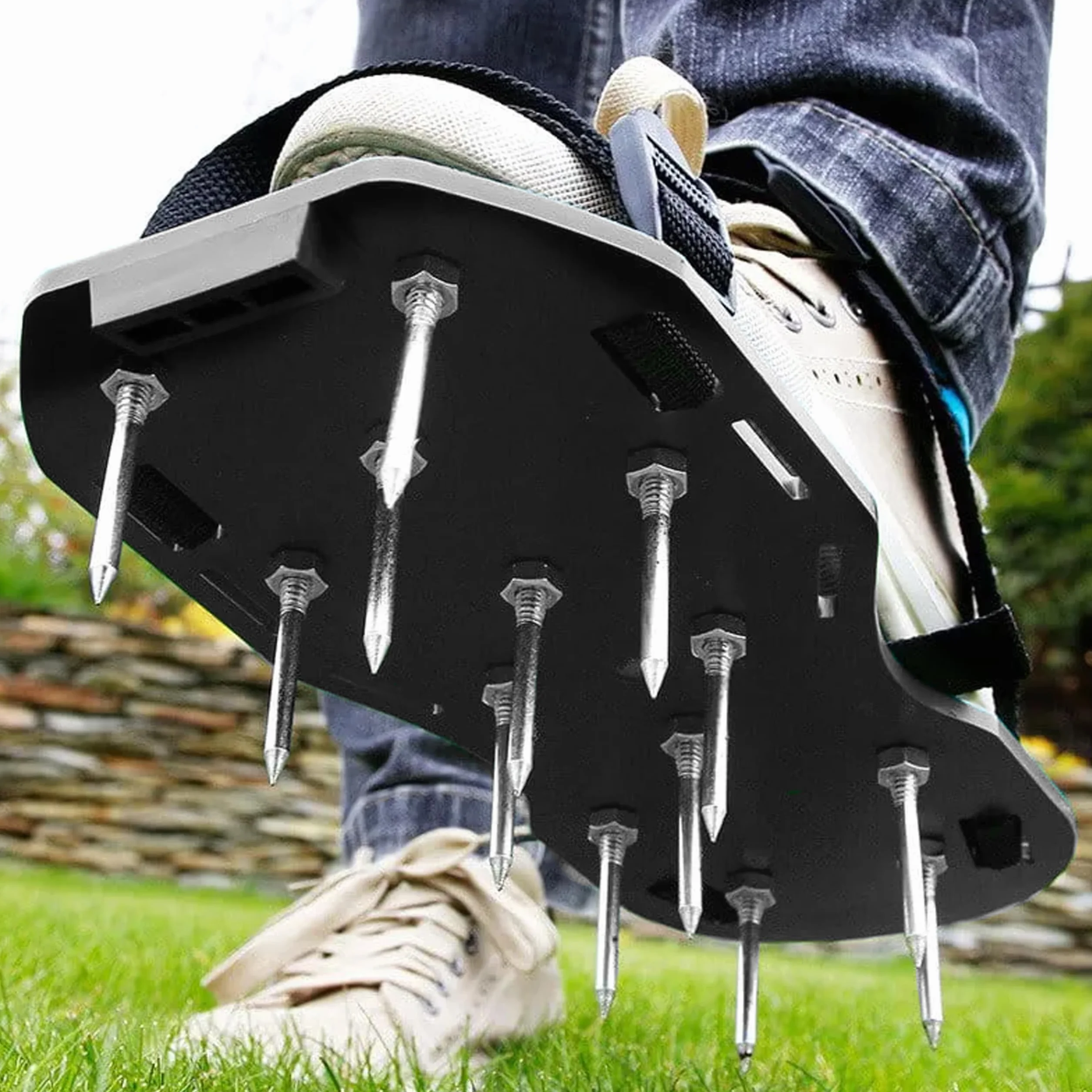 Zapatos aireadores de césped con púas – Zapatos de aireación del suelo para jardín – Sandalias Aerator ajustables para el cuidado del césped y la ventilación
