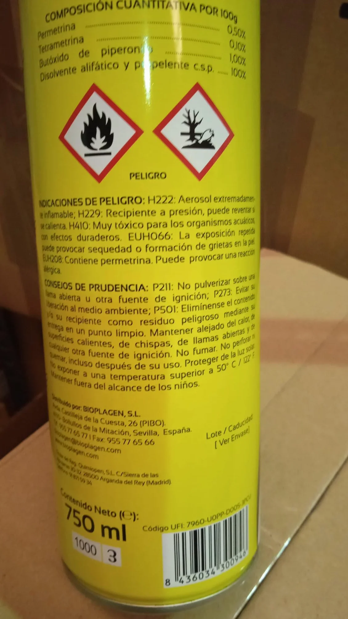Insecticida contra avispas aerosol largo alcance | Zum-Kade Plus avispas | Formato 1 L