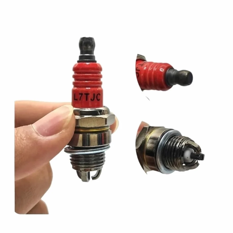 4 bujías L7TJC de 3 Lados for Motor de Dos Tiempos, aptas for Motosierra y cortacésped.