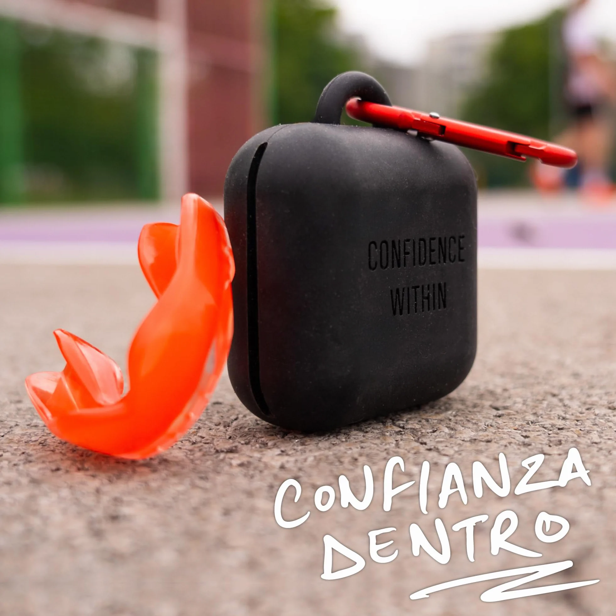 SAFEJAWZ Premium Estuche protector bucal mosquetón silicona flexible duradero Negro