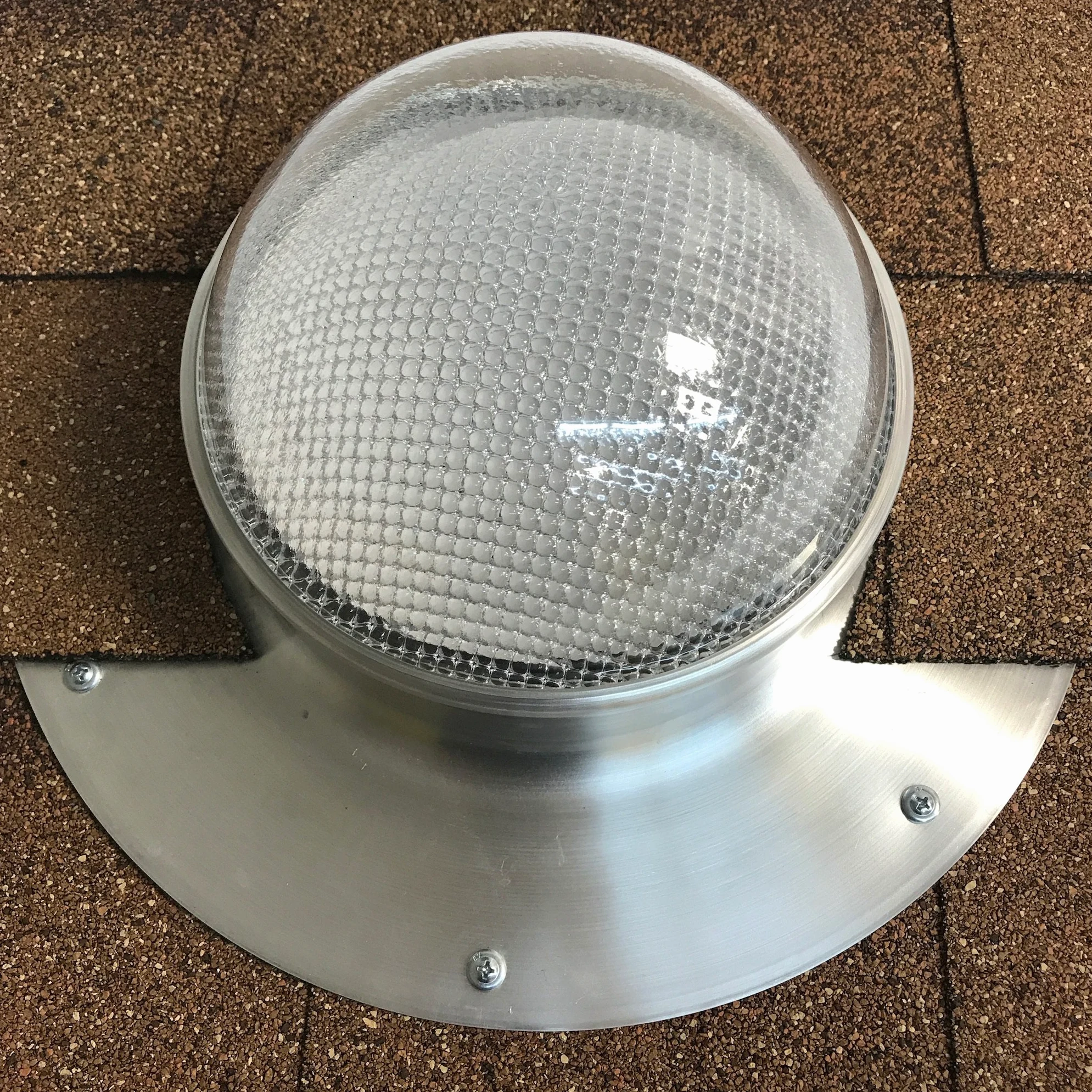 Solar LightBlaster for Shingled Sheds (Solar Tube Skylight for shed Applications)