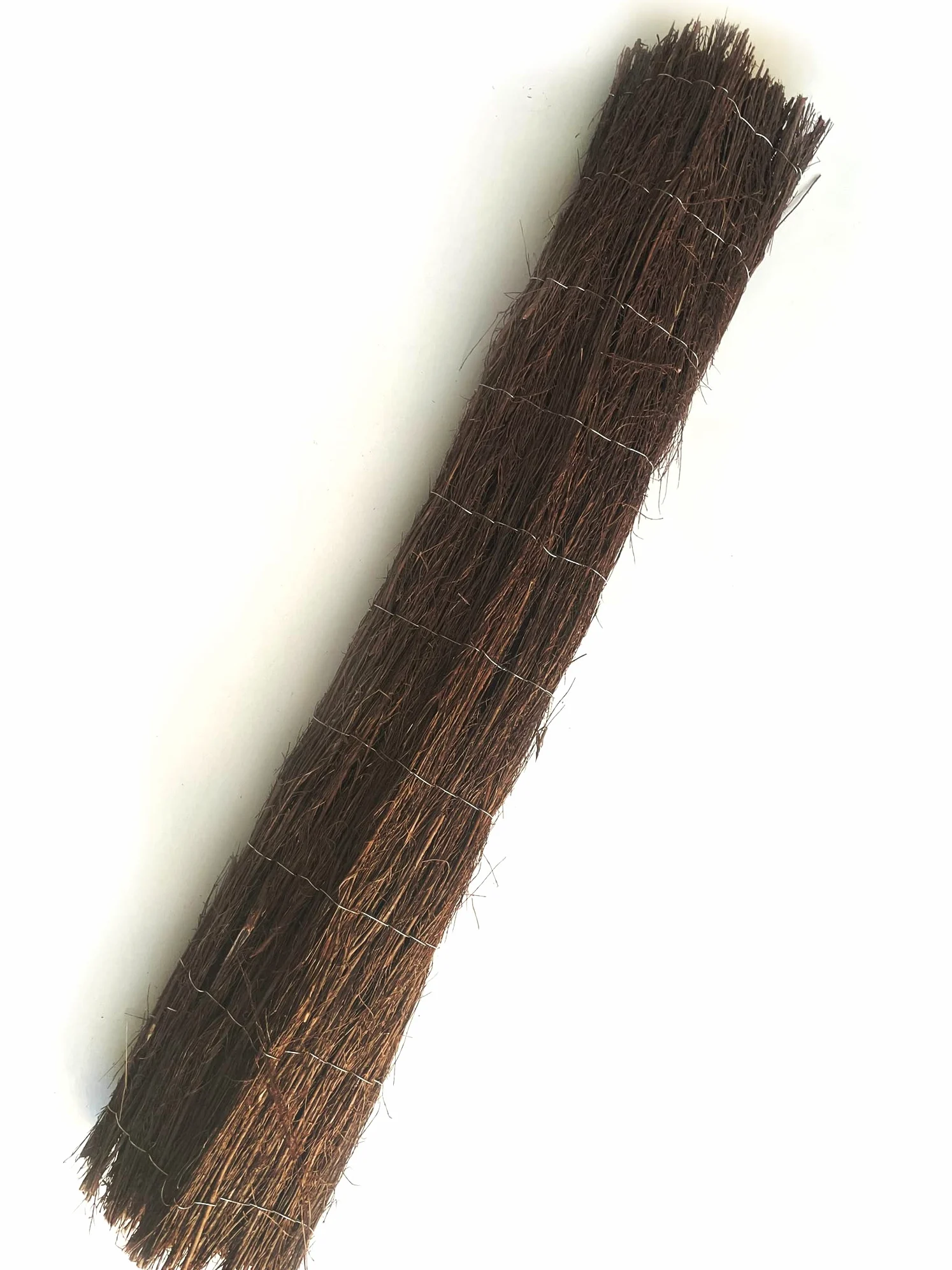 Mugar- Brezo Natural en Rollos de 5 Metros 1kg/m2 - Vallas de Ocultación Naturales para Jardín- Varias Alturas (2 x 5 metros)