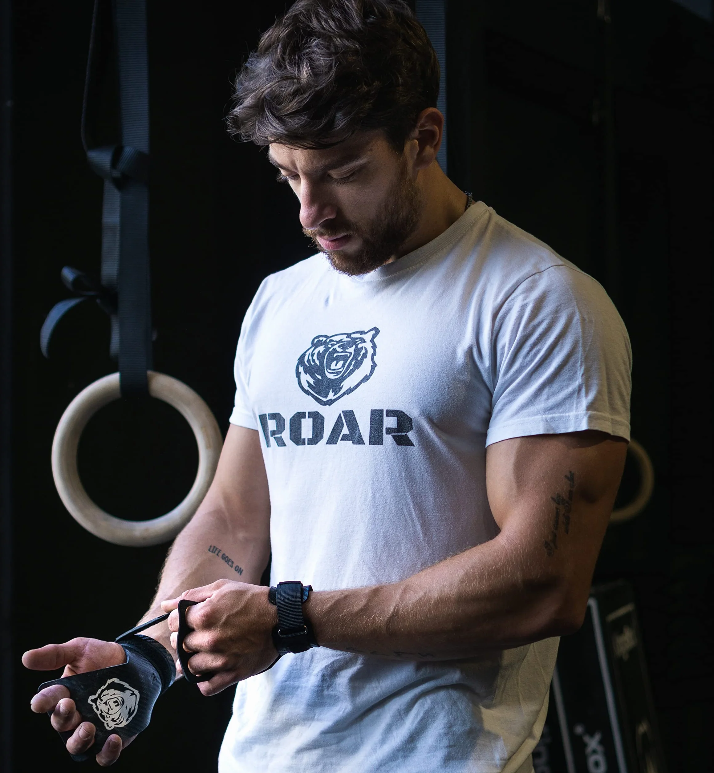 Roar Calleras de Carbono para Hombre y Mujer, Guantillas Gimnasio, Hand Grips