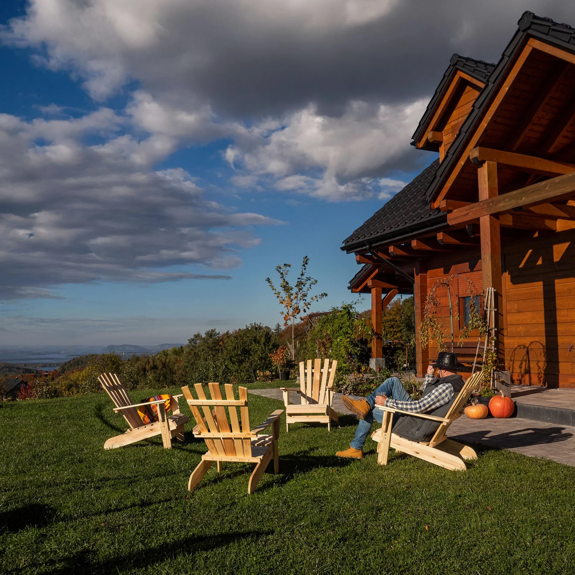 KADAX Silla de Jardín Adirondack de Madera, con Respaldo Alto y Reposabrazos, Silla de Relajación, para Exterior (Madera Natural)